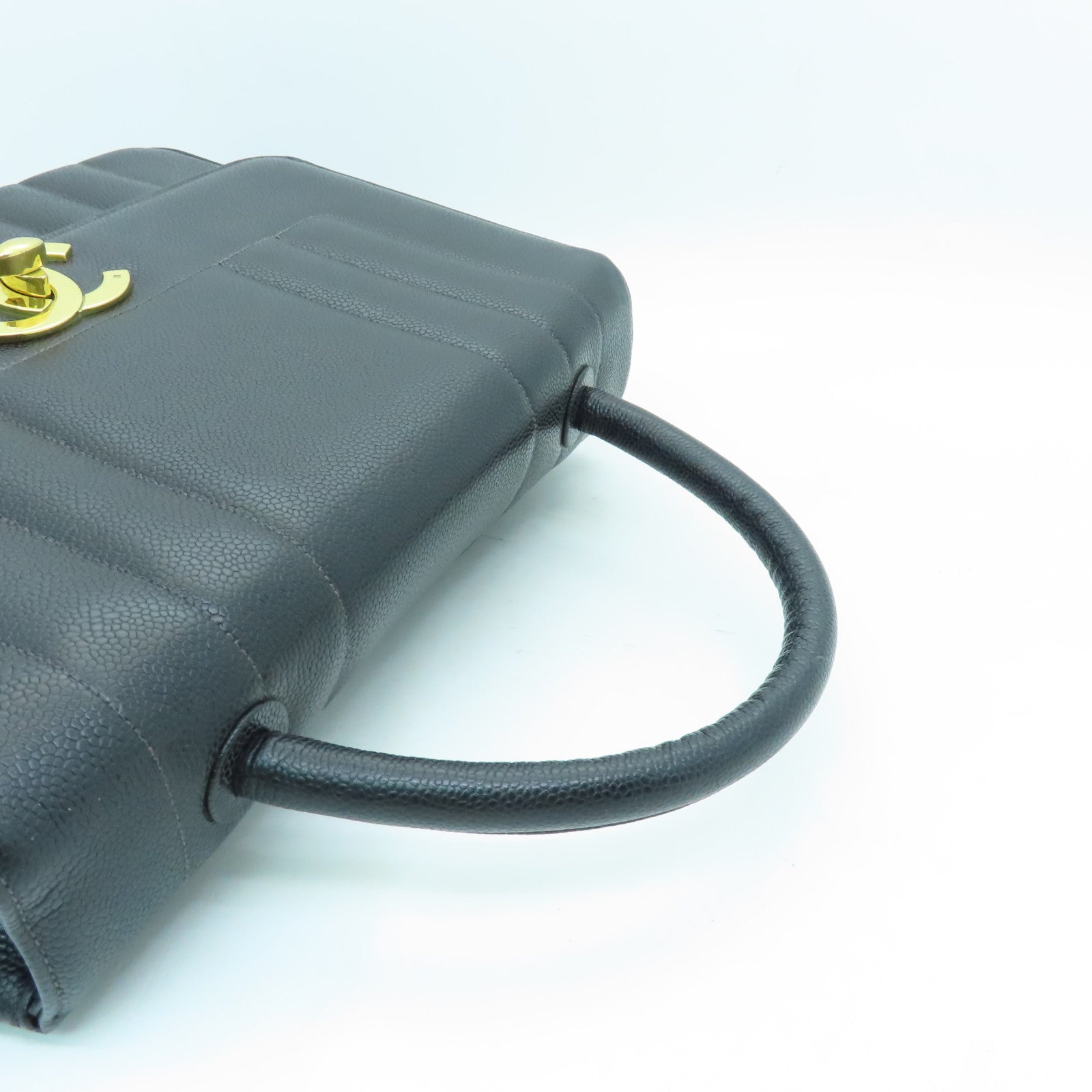 CHANEL Caviar Leather Vintage Handbag Gold Buckle Handbag Black