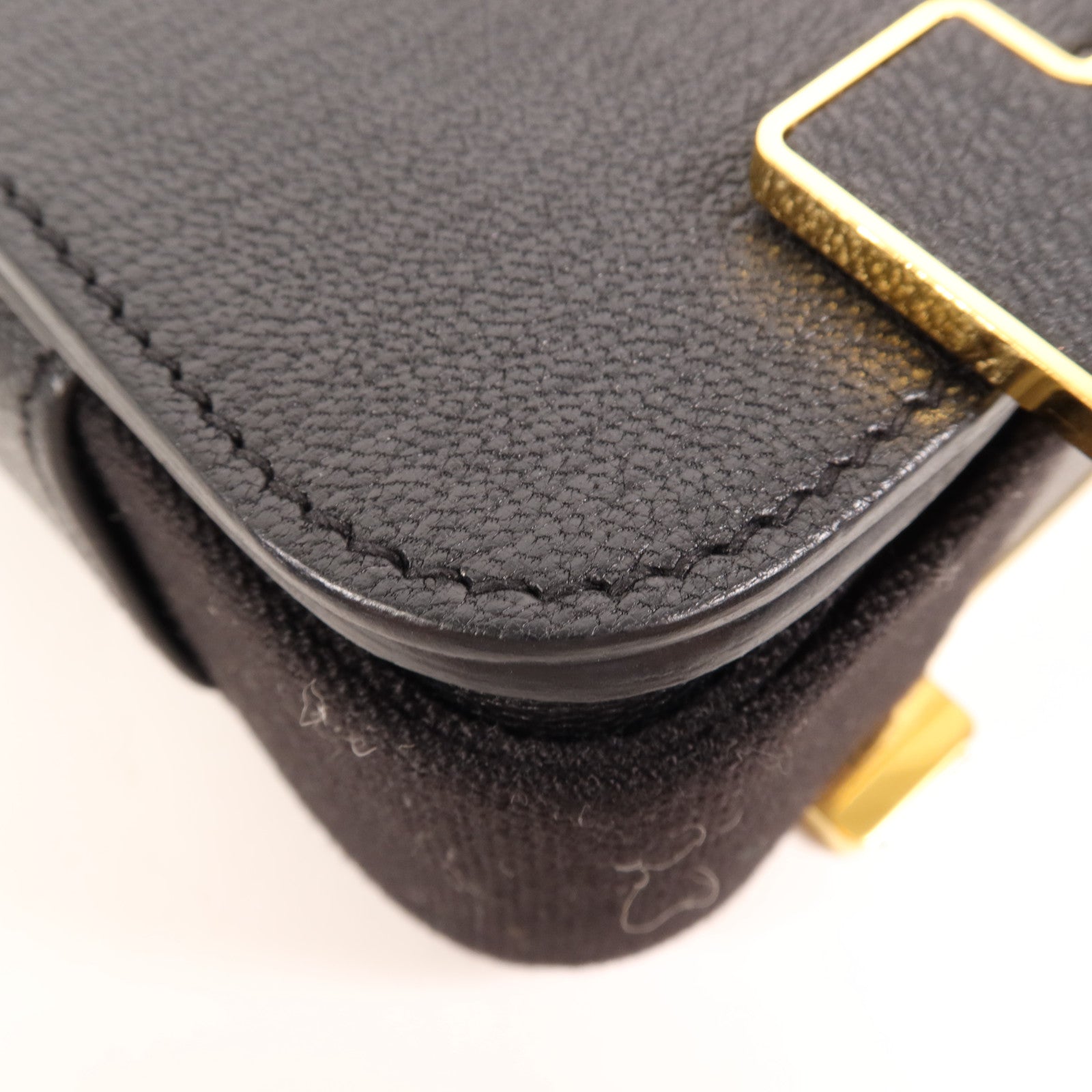 HERMES Chevre皮革Geta金扣肩背袋Noir