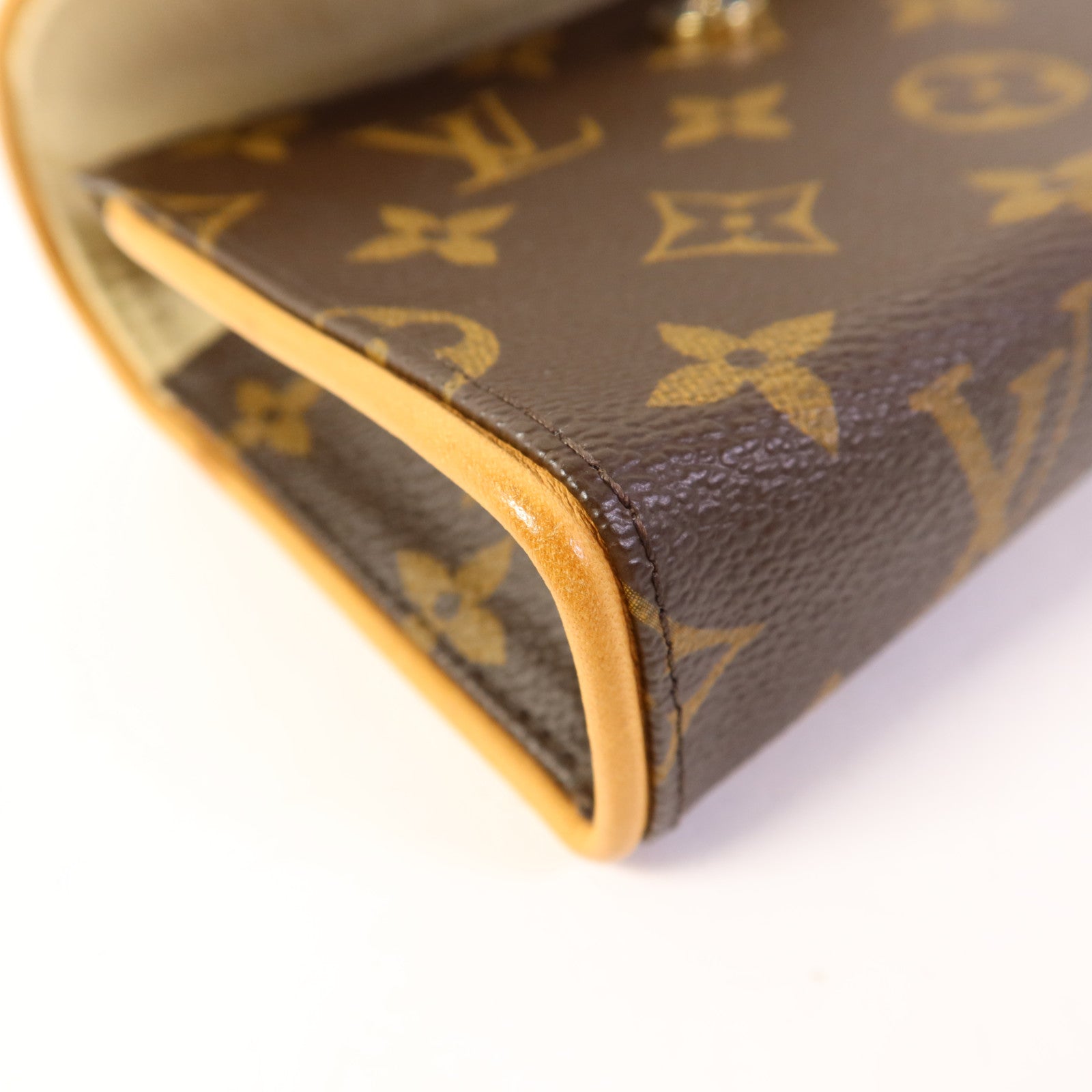 LOUIS VUITTON Monogram Pochette Twin PM金扣肩背袋