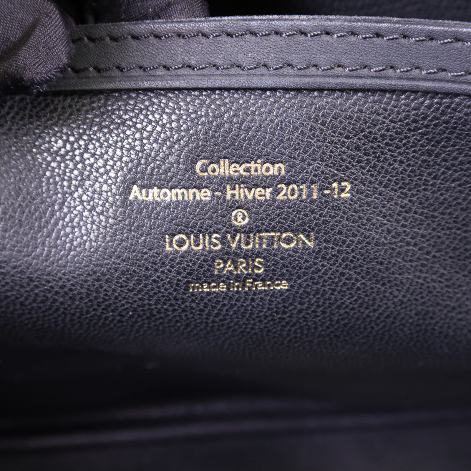 LOUIS VUITTON 牛皮皮革Cuir Obsession Lockit金扣肩背袋
