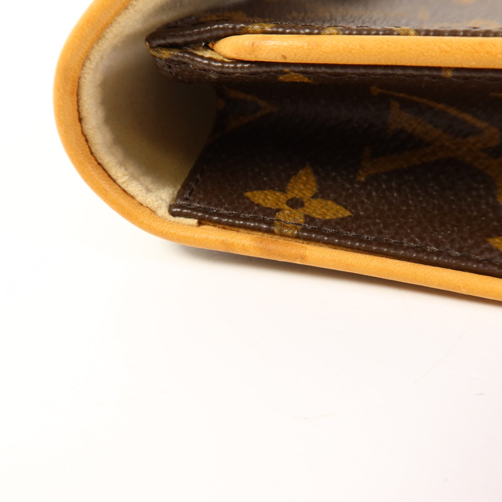 LOUIS VUITTON 【激減優惠】Monogram Pochette Twin PM金扣肩背袋
