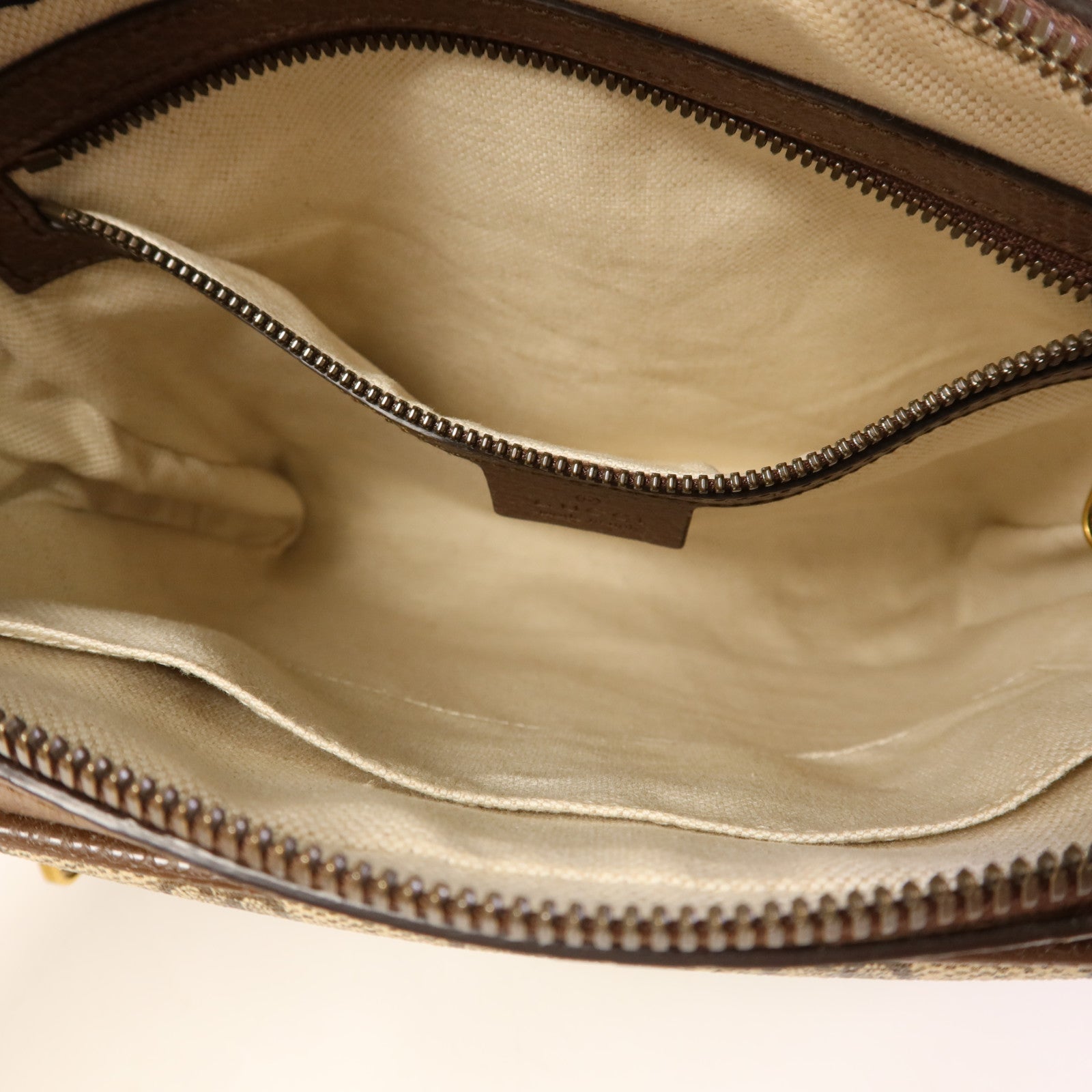 GUCCI 塗層帆布Ophidia GG Supreme Messenger Bag金扣肩背袋