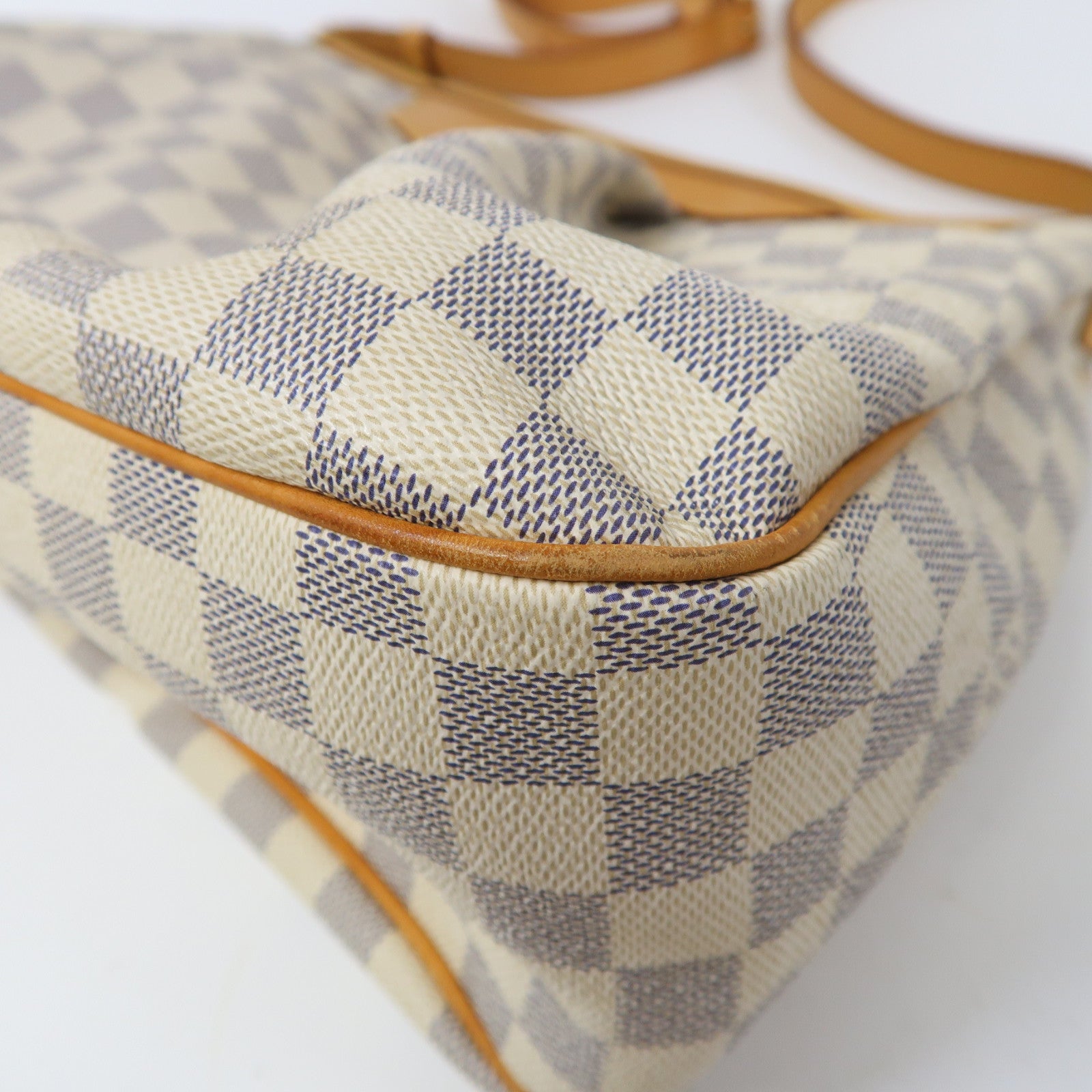 LOUIS VUITTON Damier Azur Siracusa MM金扣肩背袋白色