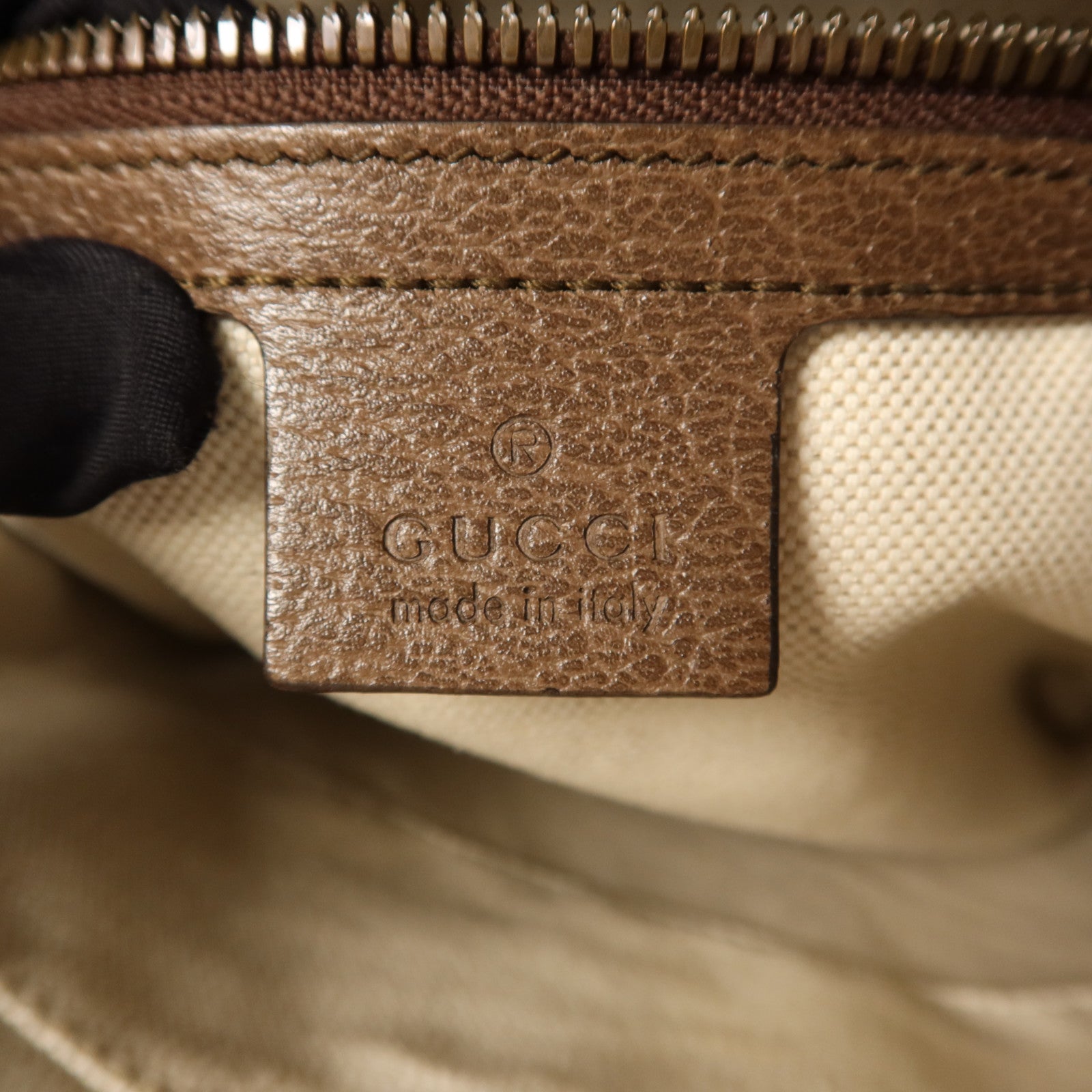 GUCCI 塗層帆布Ophidia GG Supreme Messenger Bag金扣肩背袋