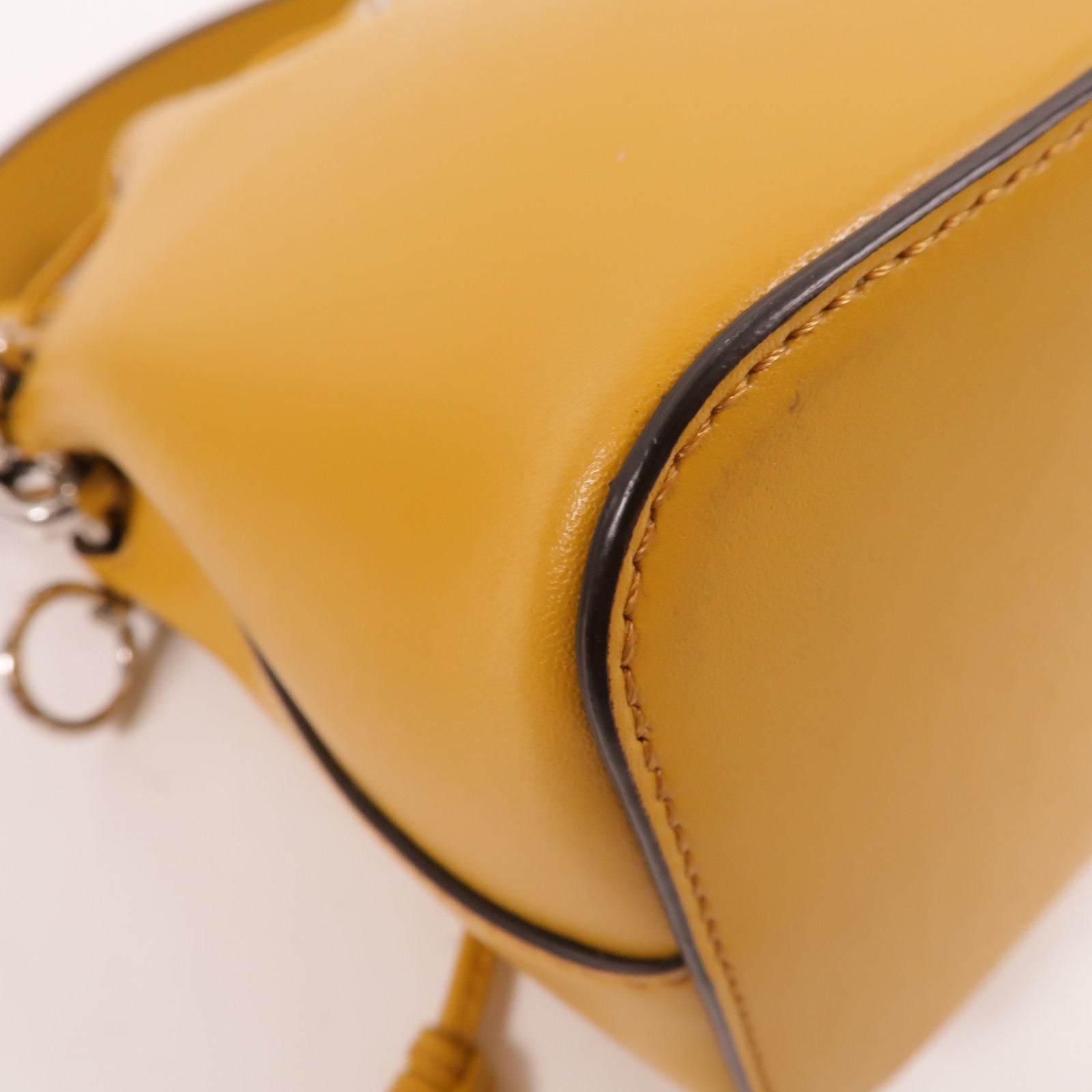FENDI 牛皮皮革Mini Mon Tresor手挽肩背兩用袋