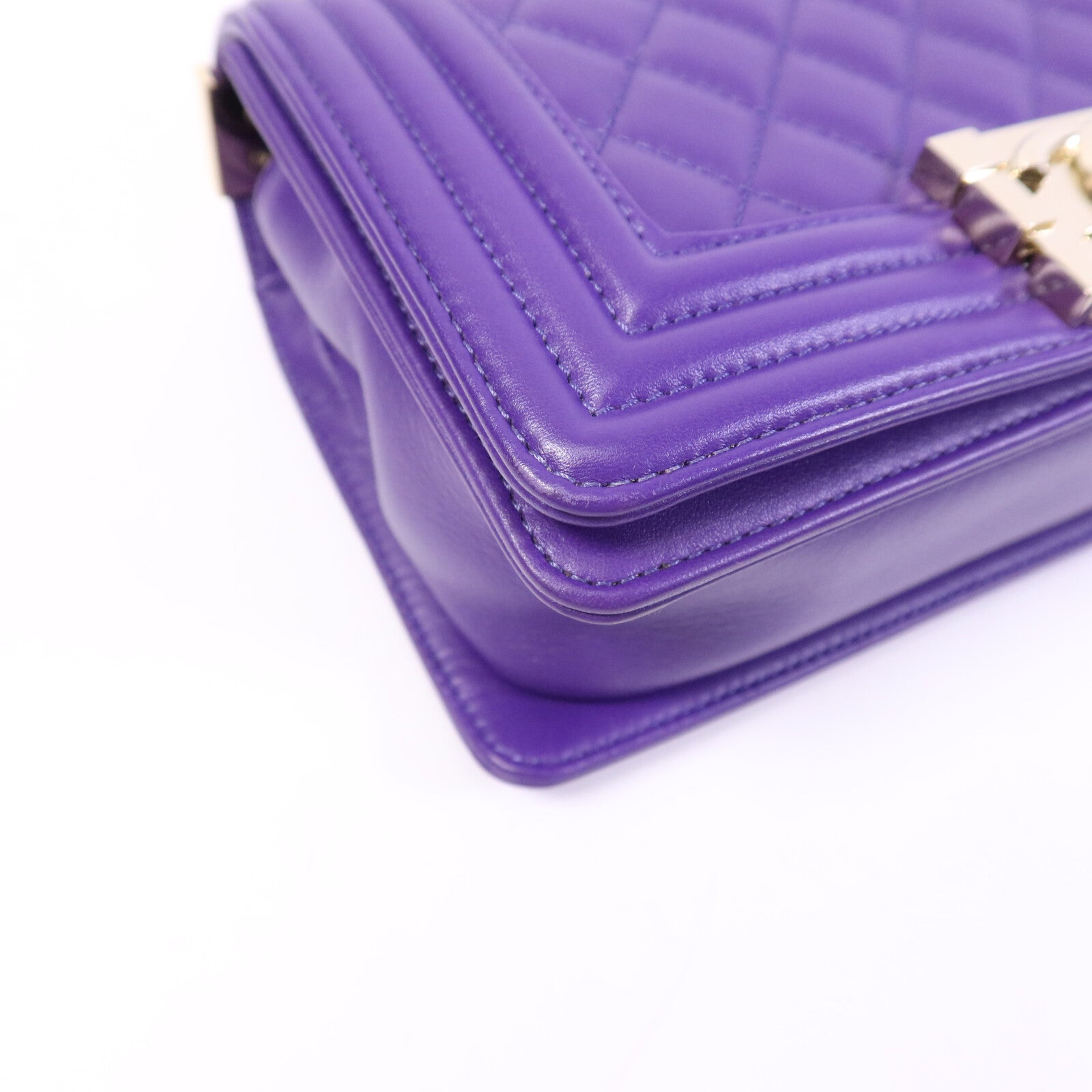 CHANEL 羊皮皮革Boy 20cm金扣鏈帶肩背袋