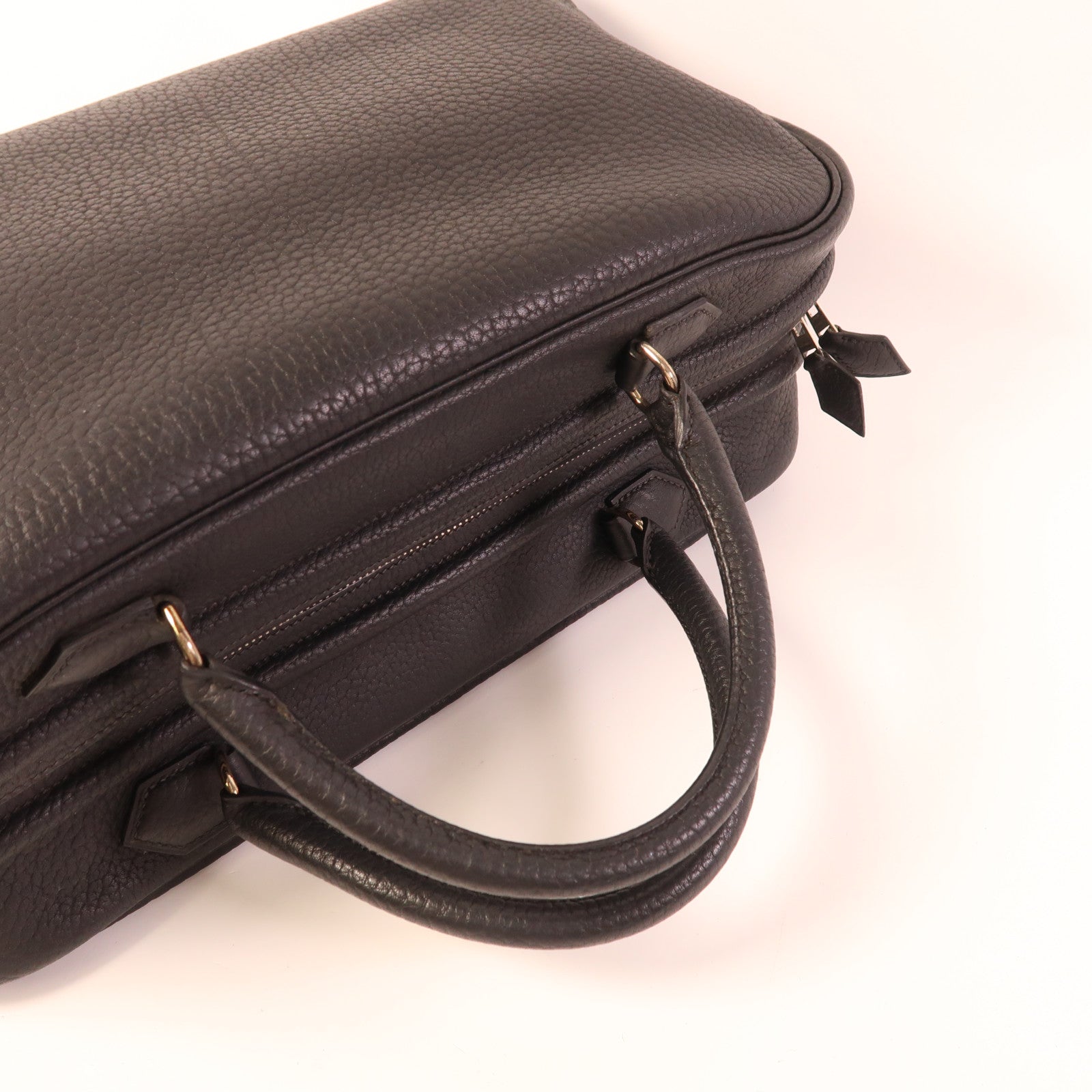 HERMES Fjord皮革Sack Amvie 36銀扣手挽袋Noir