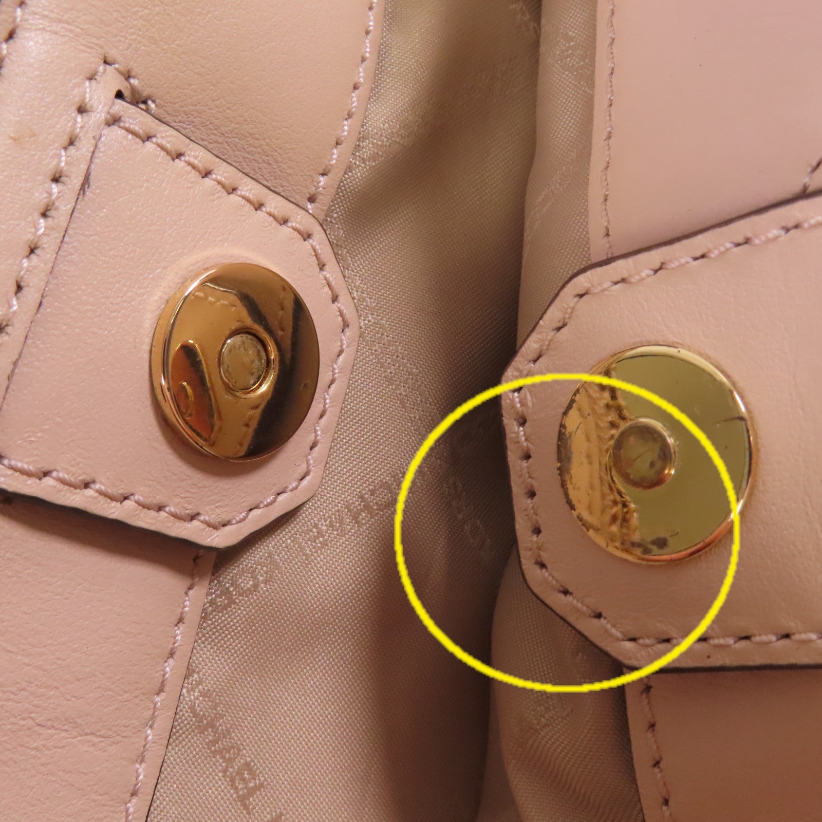 Michael Kors 羊皮皮革Chain Shoulder Bag金扣鏈帶肩背袋杏色