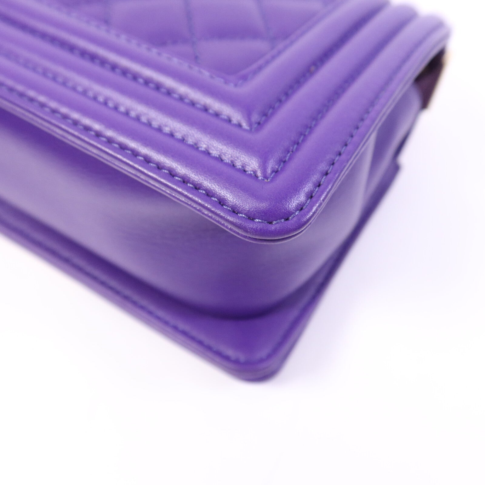 CHANEL 羊皮皮革Boy 20cm金扣鏈帶肩背袋