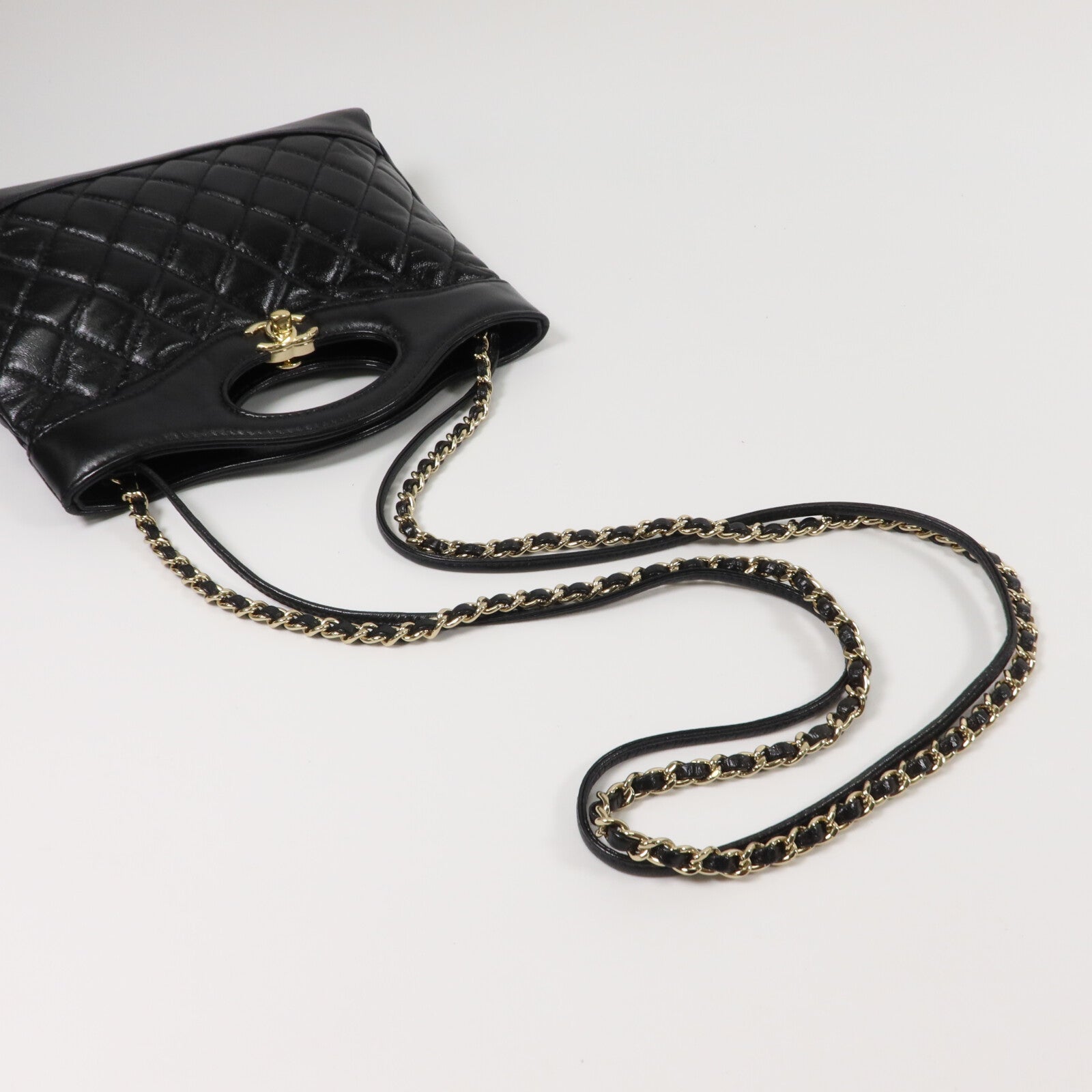 CHANEL 牛皮皮革Chanel 31鏈帶手挽肩背兩袋