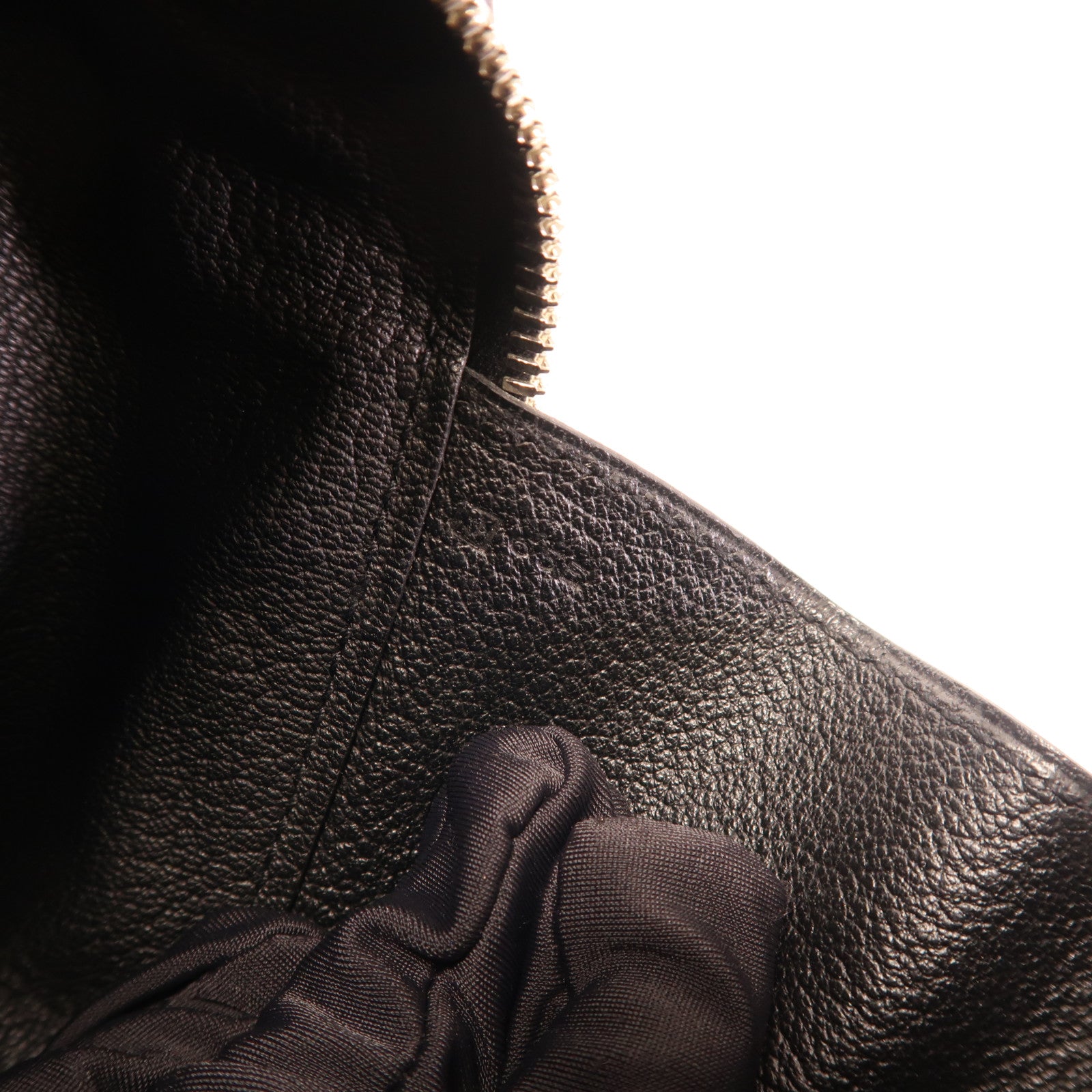 HERMES Fjord皮革Sack Amvie 36銀扣手挽袋Noir