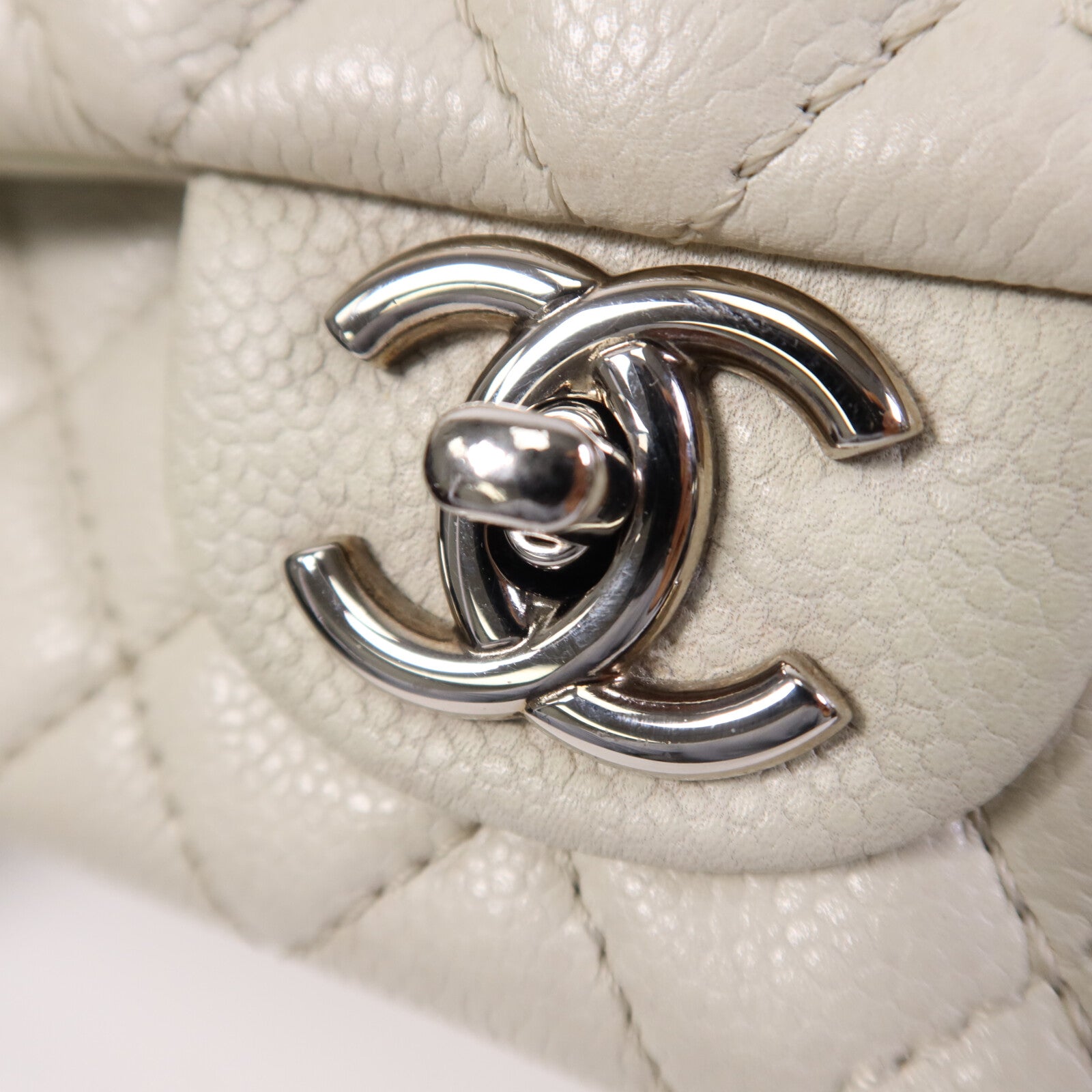 CHANEL 牛皮皮革Chain Shoulder Bag銀扣鏈帶肩背袋
