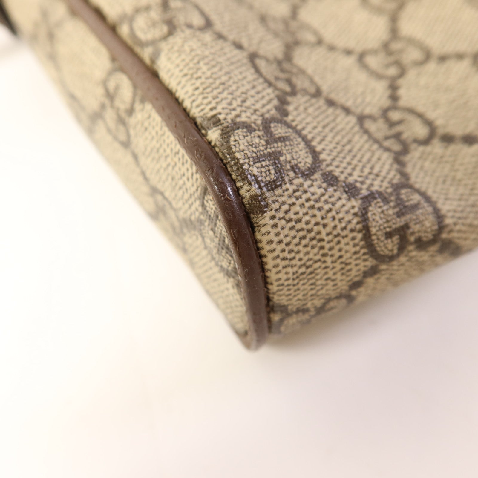 GUCCI 塗層帆布Ophidia GG Supreme Messenger Bag金扣肩背袋