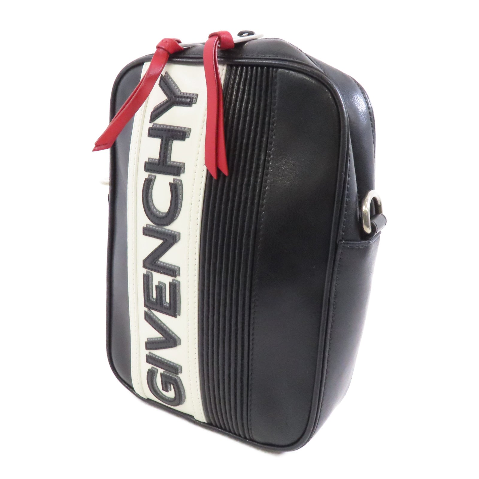 GIVENCHY 皮革Shoulder Bag銀扣肩背袋黑色