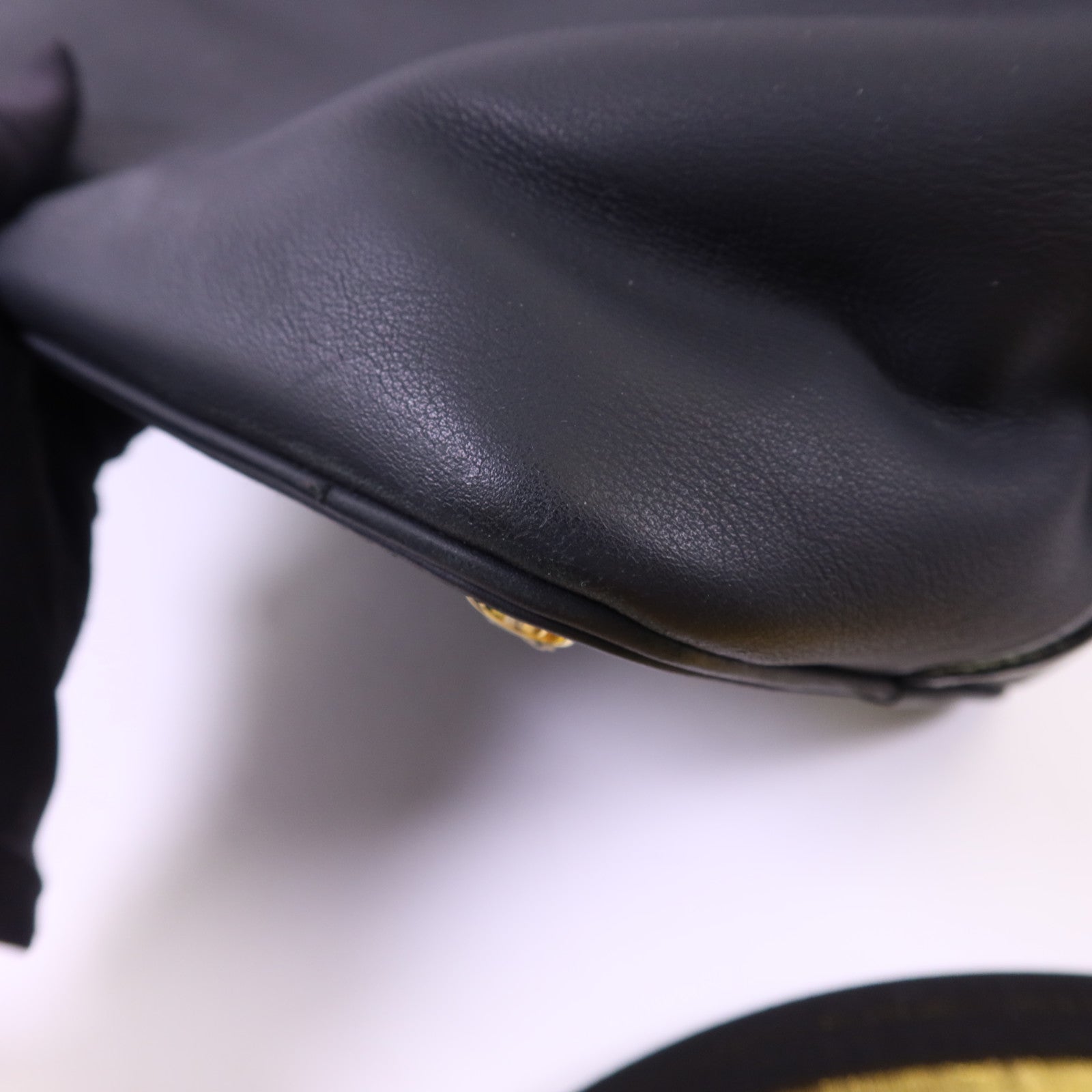 LOUIS VUITTON 牛皮皮革Cuir Obsession Lockit金扣肩背袋