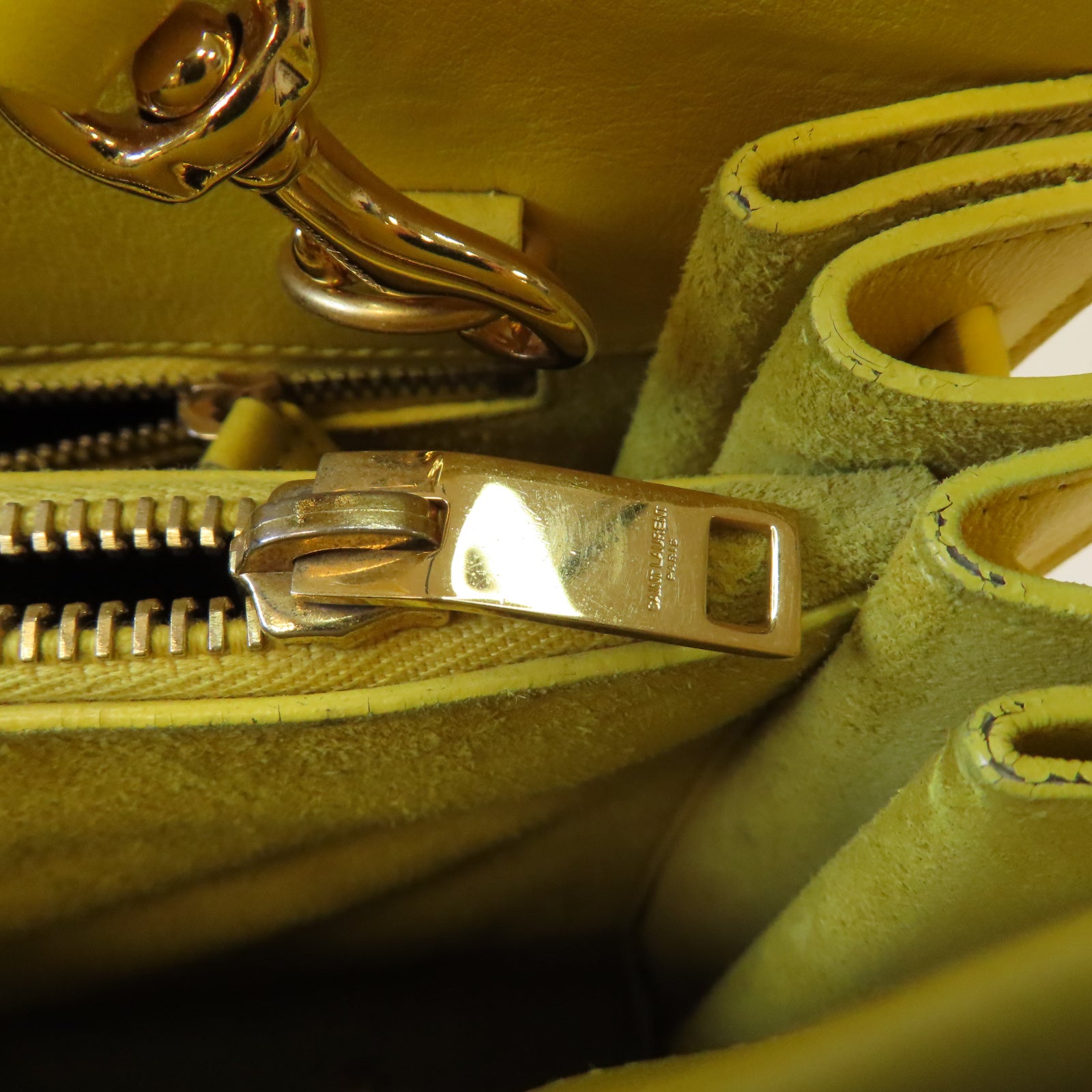 SAINT LAURENT 牛皮皮革Sac De Jour Bag金扣手挽肩背兩用袋黃色