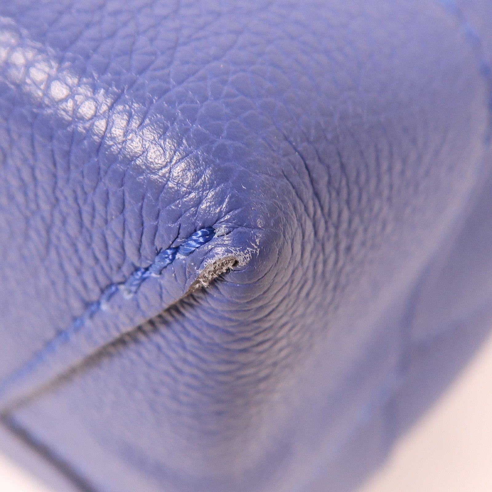 LOUIS VUITTON 牛皮皮革Lockme Backpack銀扣背包