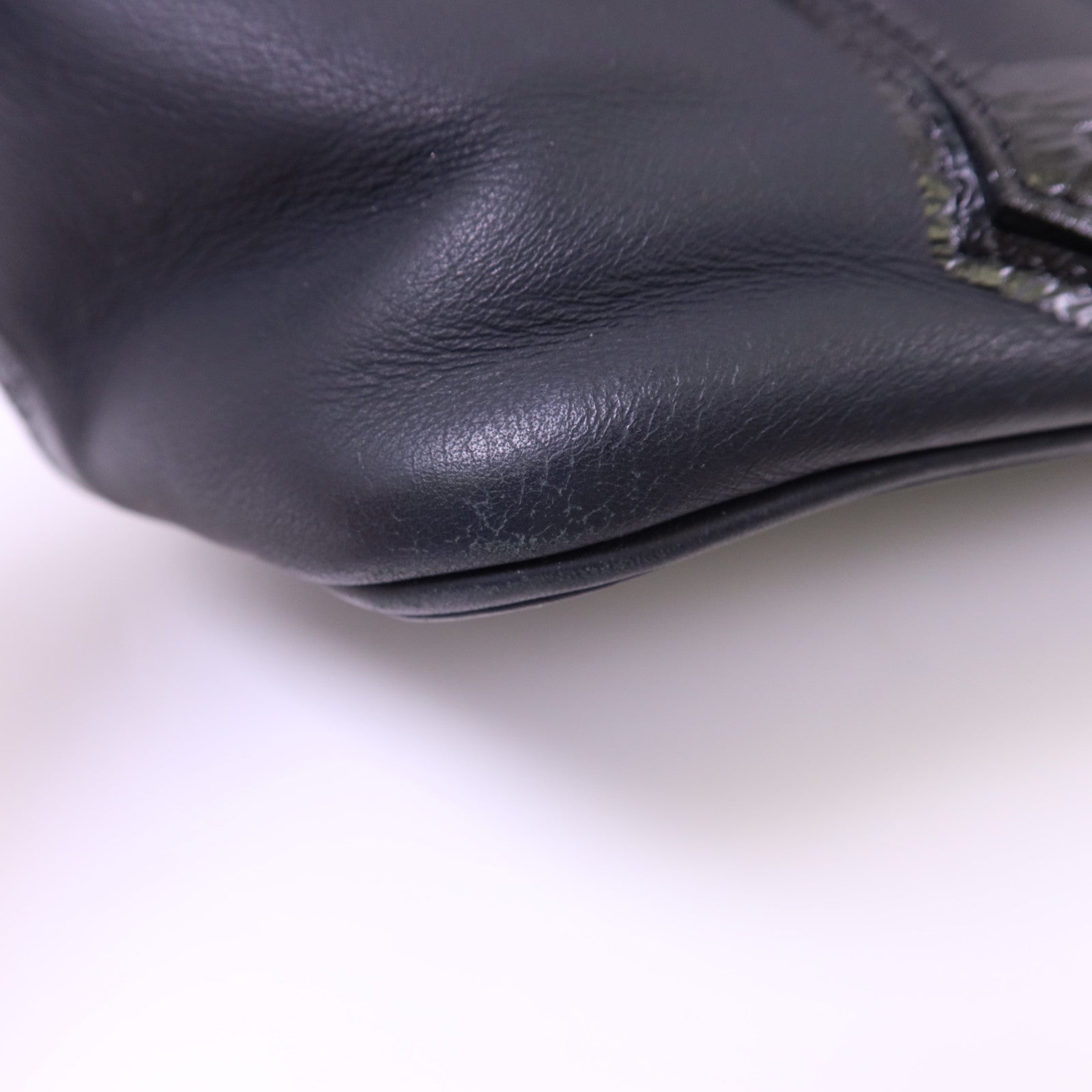 LOUIS VUITTON 牛皮皮革Cuir Obsession Lockit金扣肩背袋