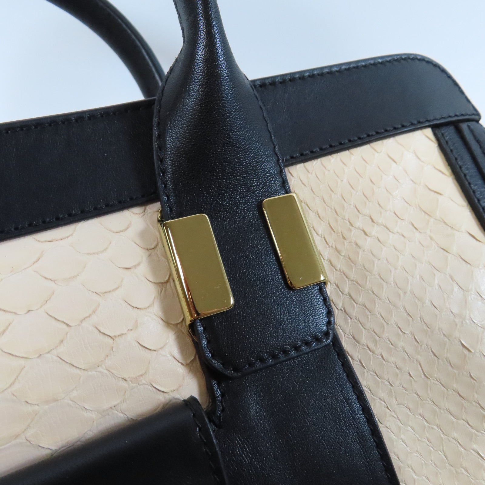 Chloe 蛇皮皮革/牛皮皮革2 Way Shoulder Bag金扣手挽肩背兩用袋黑色/米色