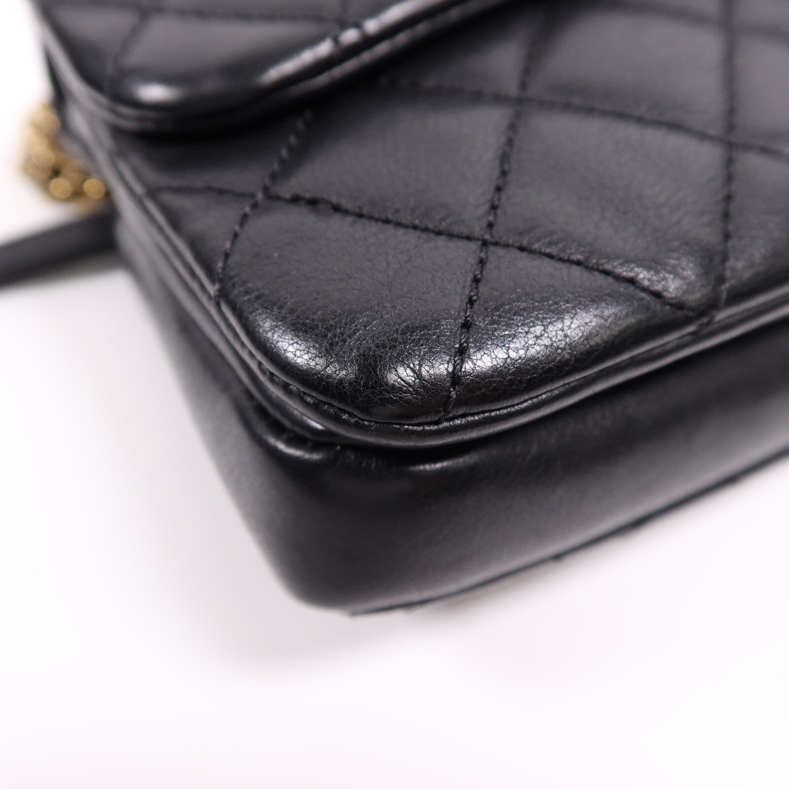 CHANEL 牛皮皮革Chain Shoulder Bag金扣鏈帶肩背袋