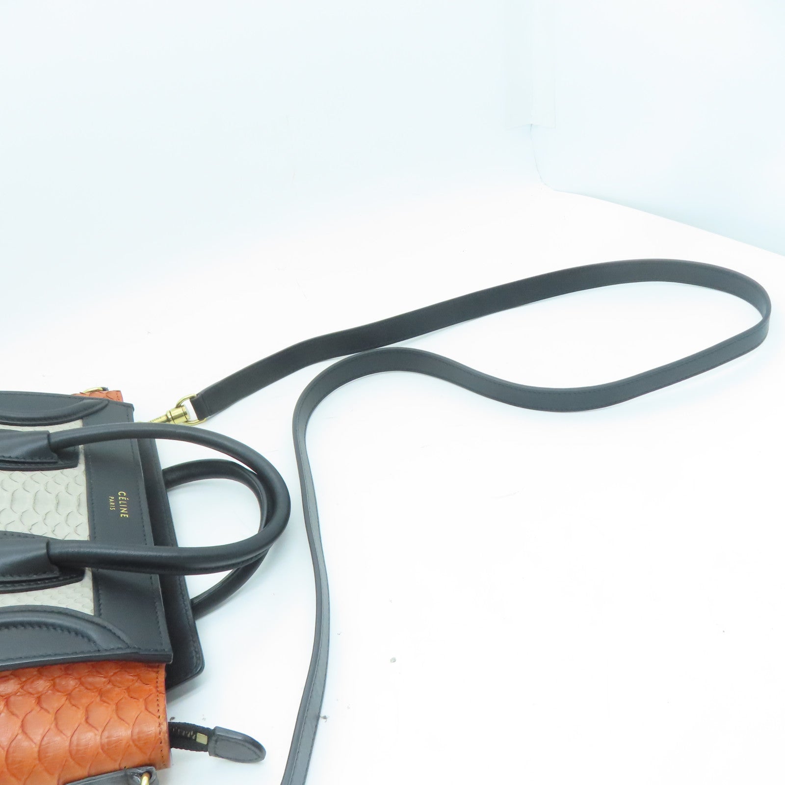 CELINE 【激減優惠】蛇皮皮革Nano Luggage金扣手挽肩背兩用袋灰色/黑色/啡色