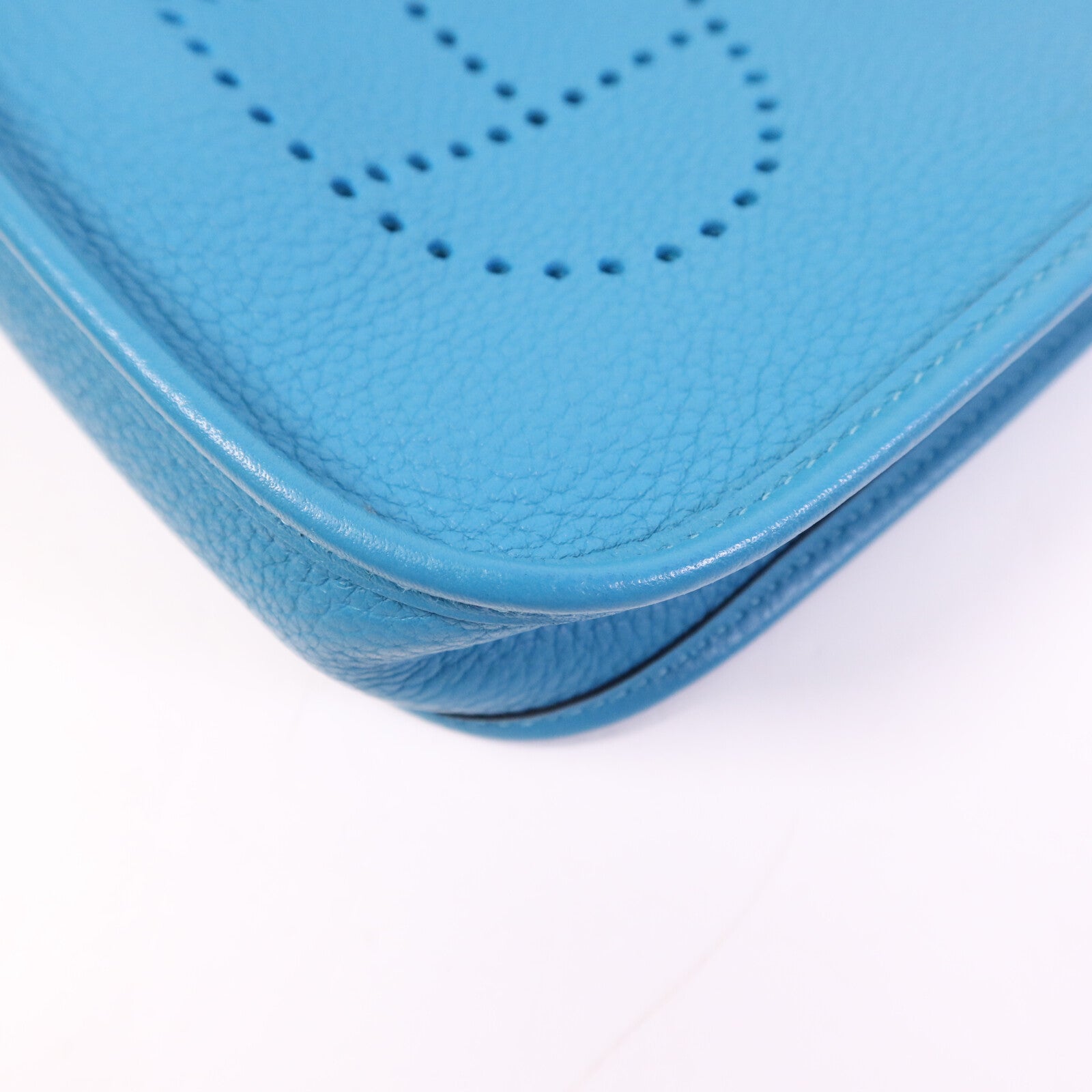 HERMES Clemence皮革Evelyne TPM銀扣肩背袋Turquoise