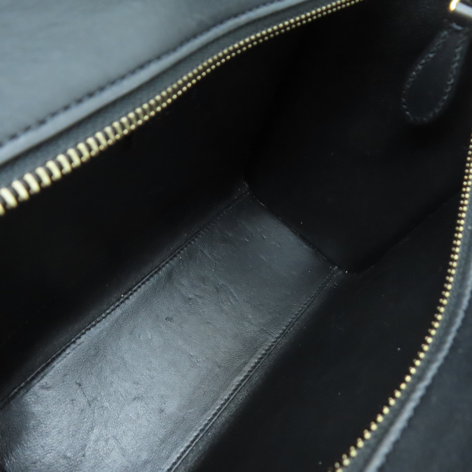 CELINE 【激減優惠】蛇皮皮革Nano Luggage金扣手挽肩背兩用袋灰色/黑色/啡色