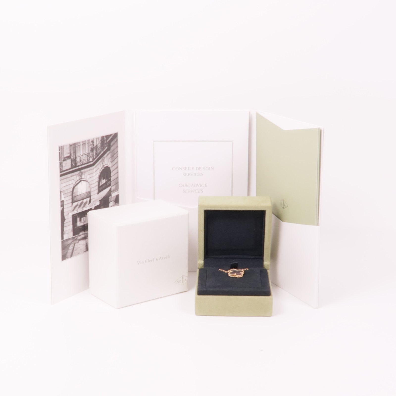 Van Cleef & Arpels 18K玫瑰金Vintage Alhambra珍珠母貝項鍊