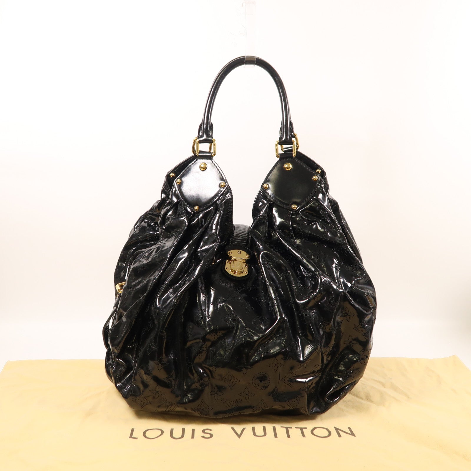LOUIS VUITTON 漆皮皮革Mahina Surya L金扣肩背袋
