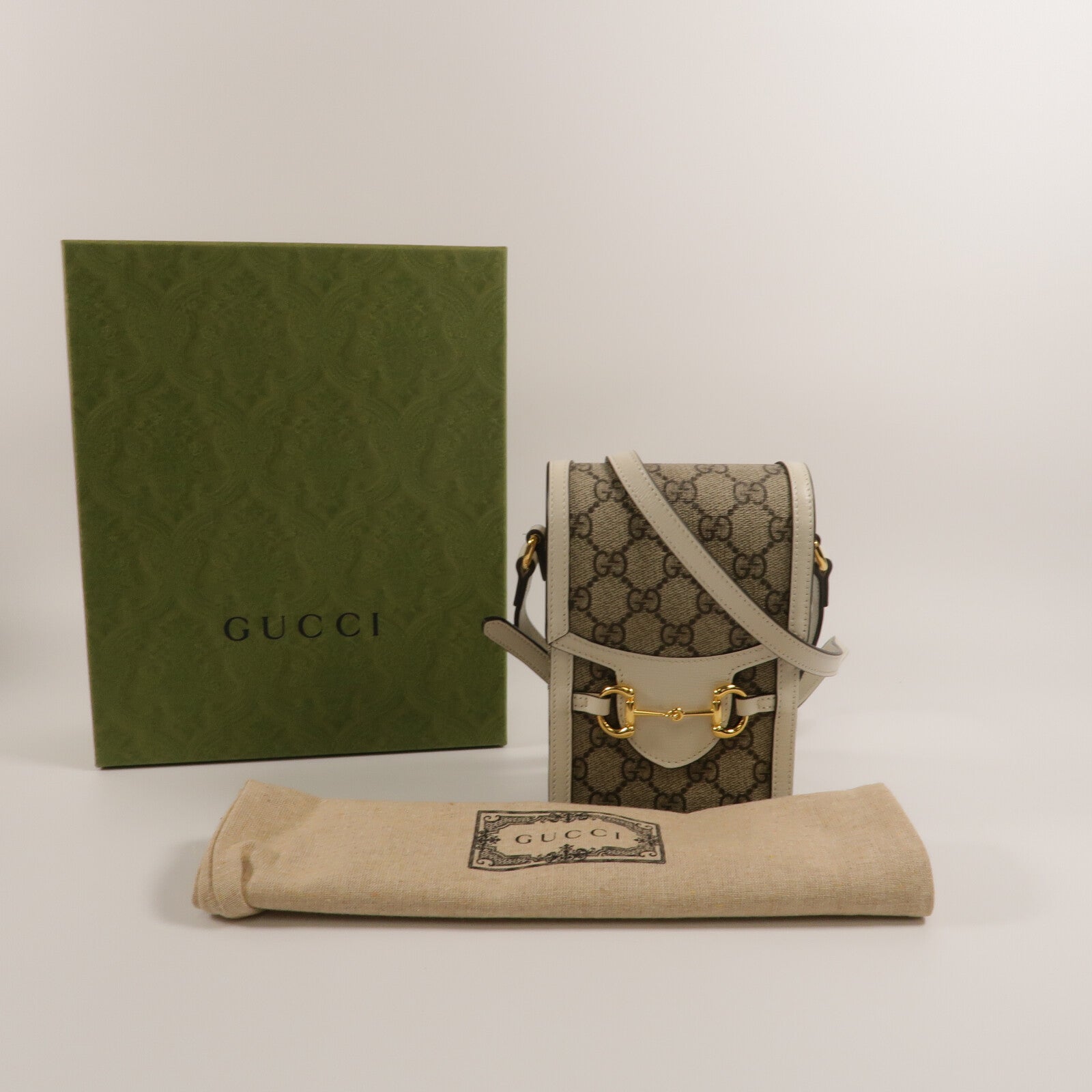 GUCCI 塗層帆布1955 Horsebit肩背袋