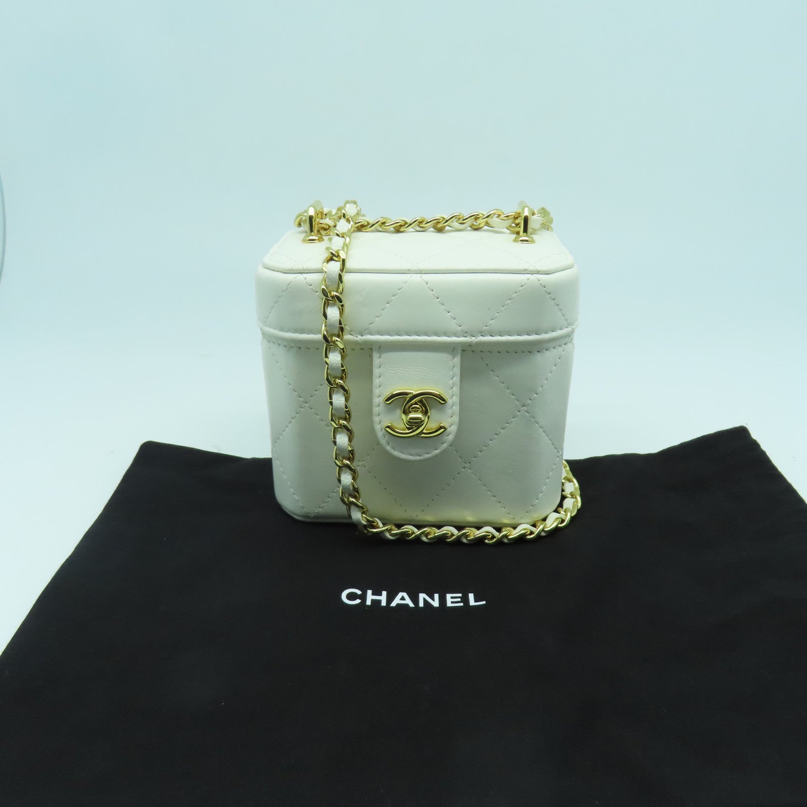 CHANEL 【激減優惠】菱格牛皮皮革Chain Shoulder Bag金扣鏈帶肩背袋白色