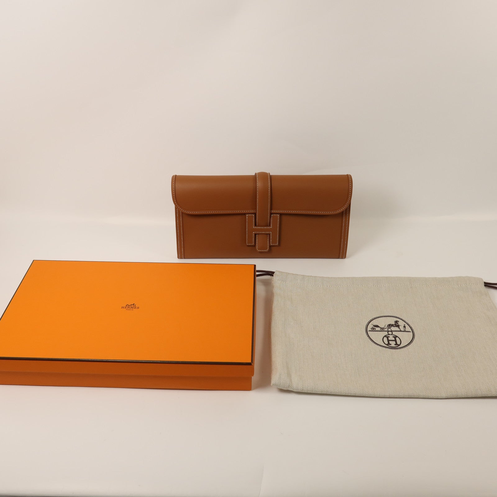 HERMES Swift皮革Jige Elan 29手拿包Gold