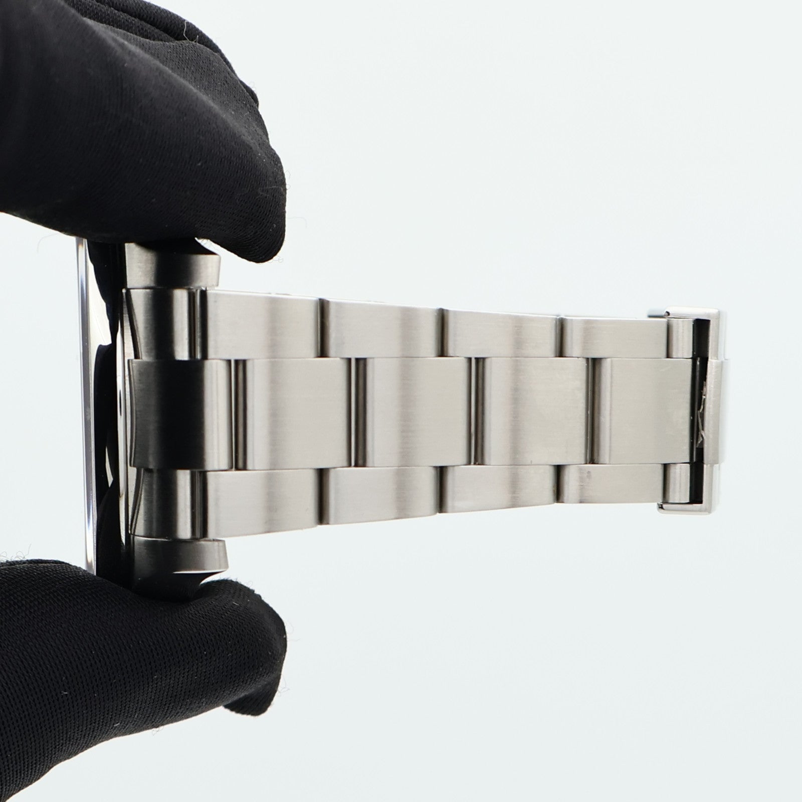 ROLEX Oyster Perpetual 116000