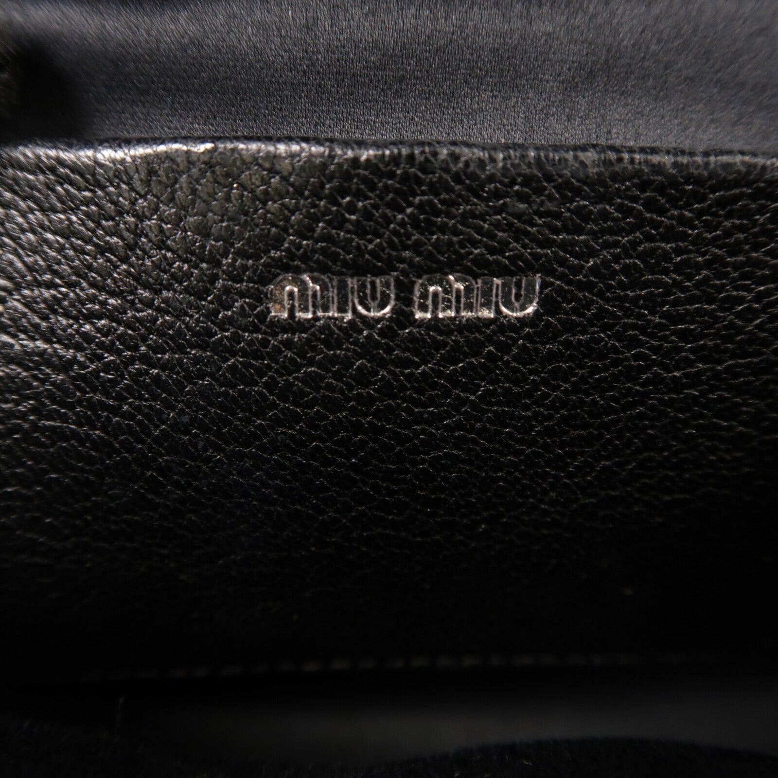 Miu Miu 牛皮皮革Vanity Bag手挽肩背兩用袋