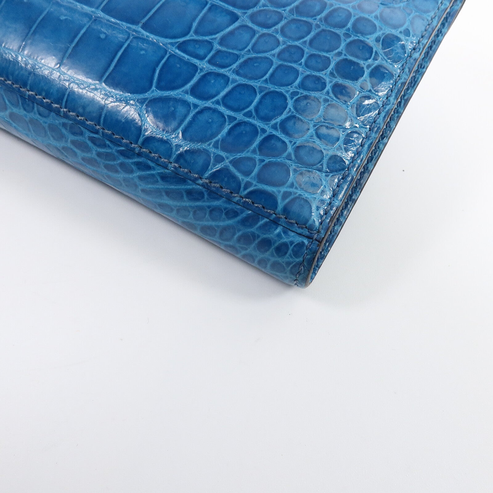 HERMES Porosus Crocodile Kelly Cut手拿包Bleu Izmir