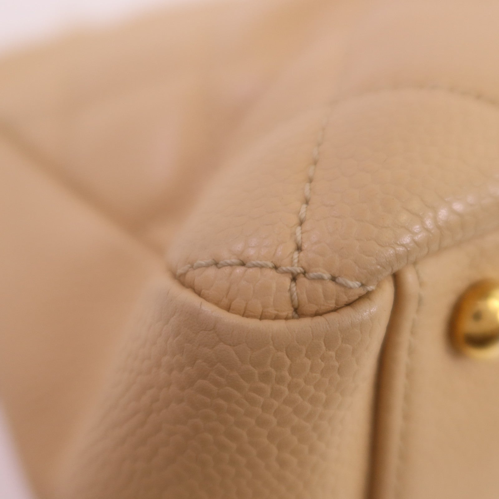 CHANEL 牛皮皮革Chain Shoulder金扣鏈帶肩背袋