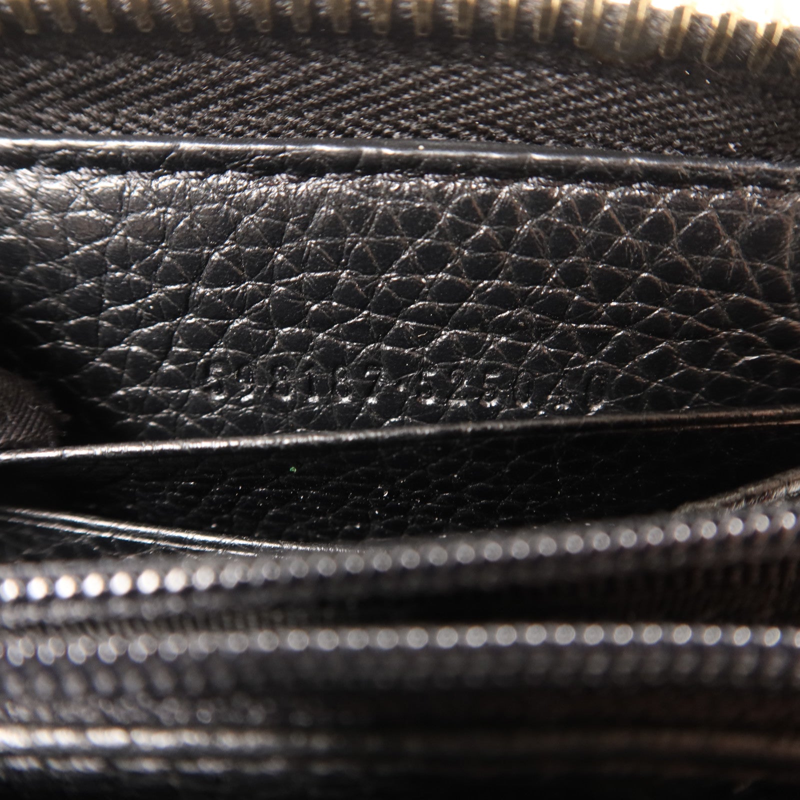 GUCCI 牛皮皮革Long Round Wallet金扣長錢包