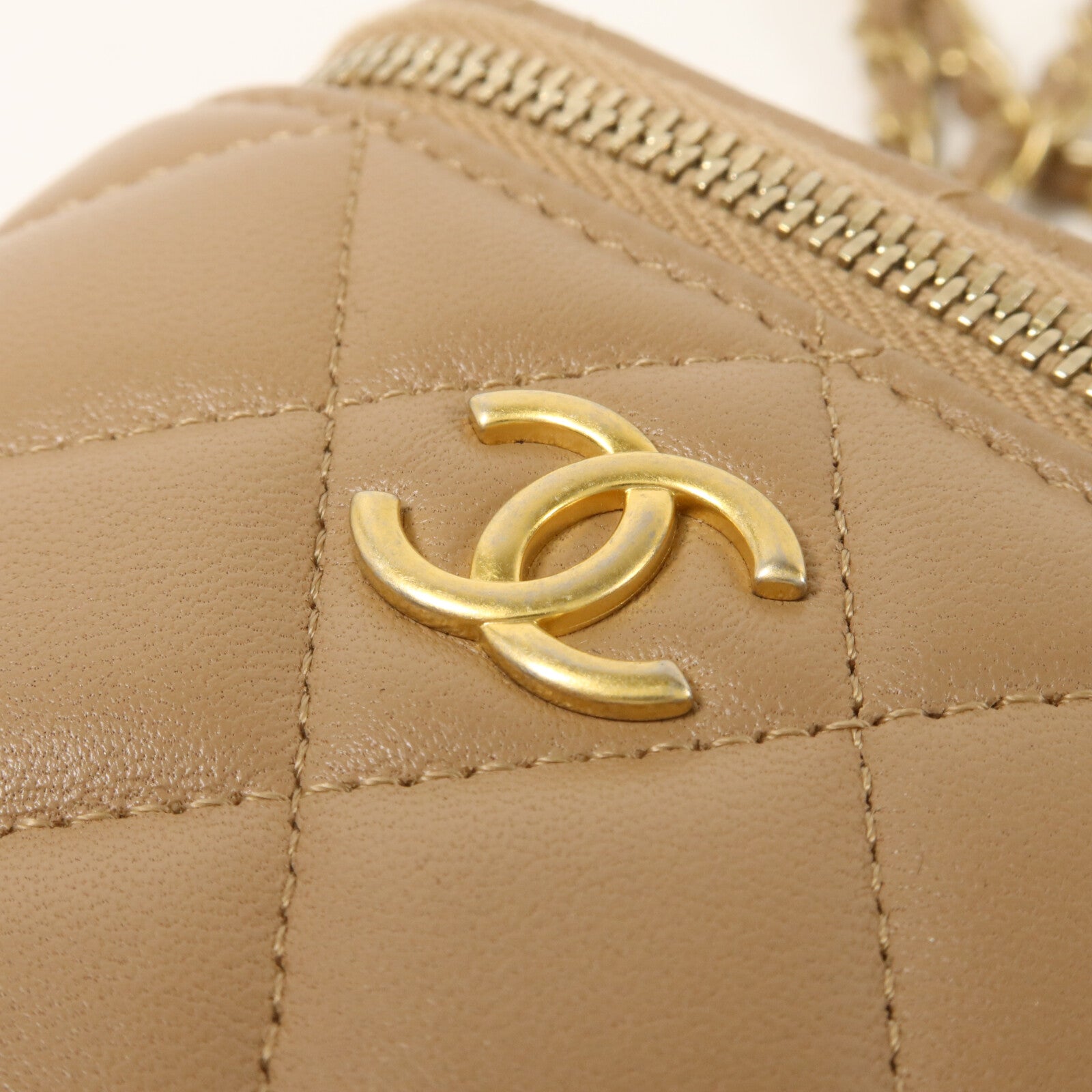 CHANEL 羊皮皮革Vanity Case鏈帶手挽肩背兩用袋
