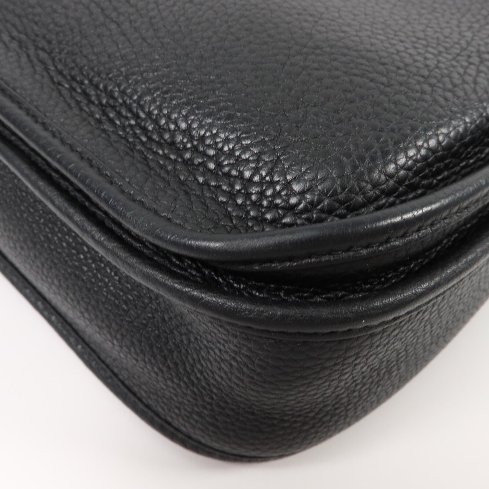 HERMES Clemence皮革Evelyne PM 肩背袋Noir