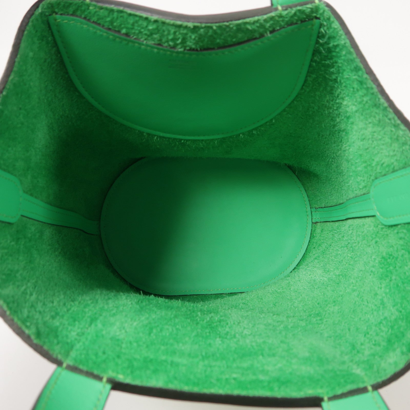 HERMES 【激減優惠】Clemence皮革In The Loop 18銀扣手挽袋