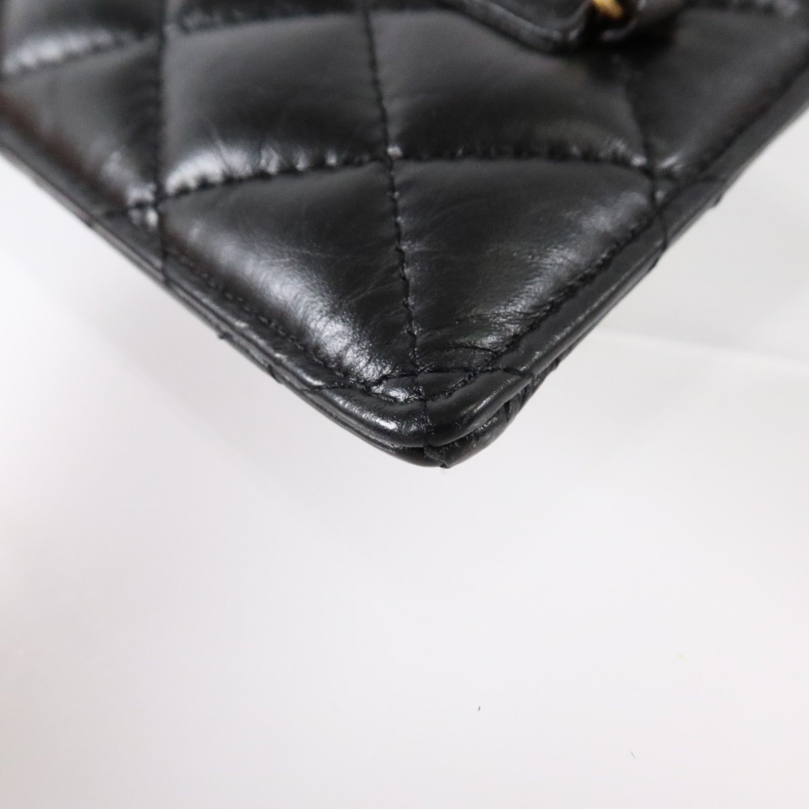 CHANEL 牛皮皮革2.55 Reissue Phone Holder With Chain金扣鏈帶肩背袋
