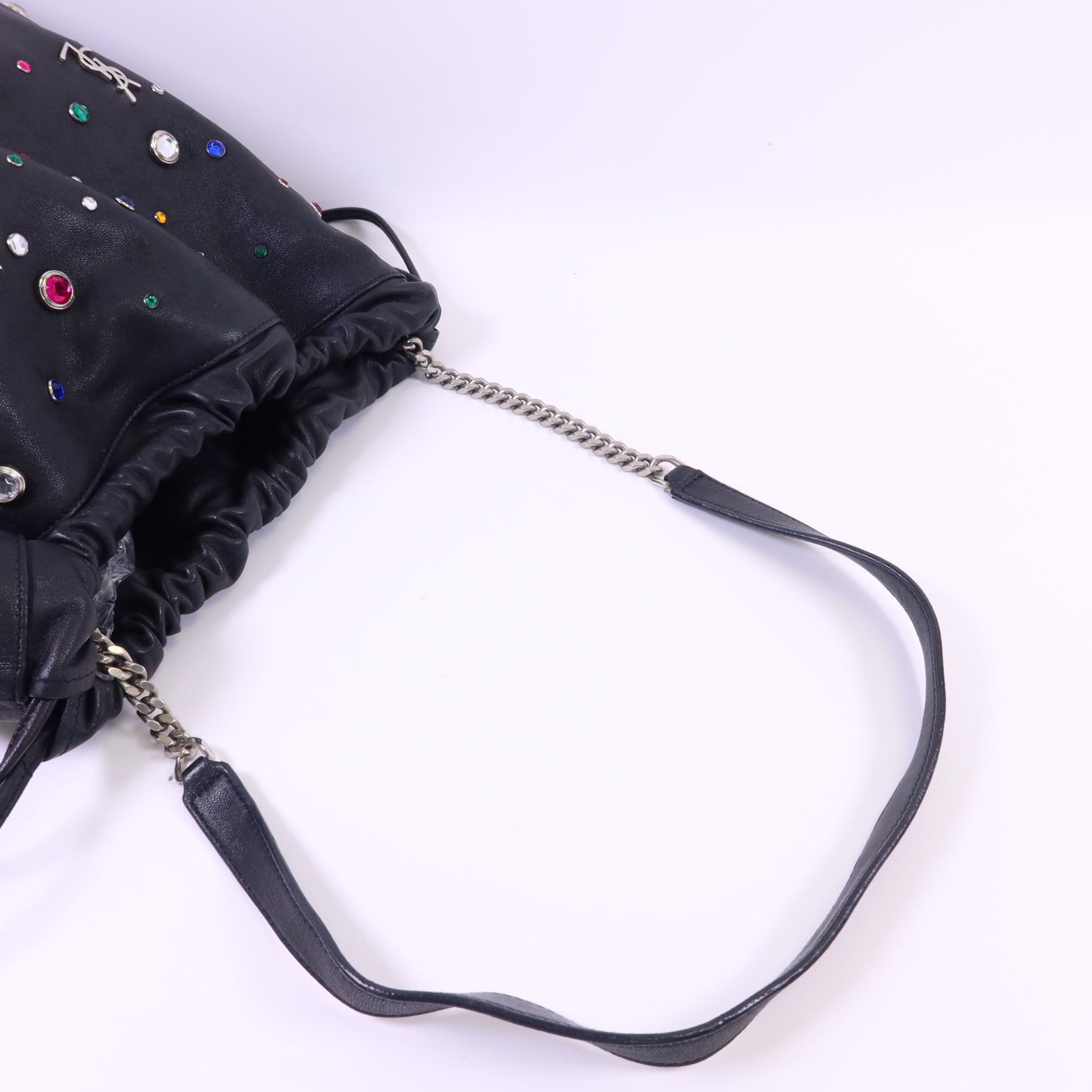 SAINT LAURENT 羊皮皮革Gem Stud Embellished Teddy銀扣鏈帶肩背袋