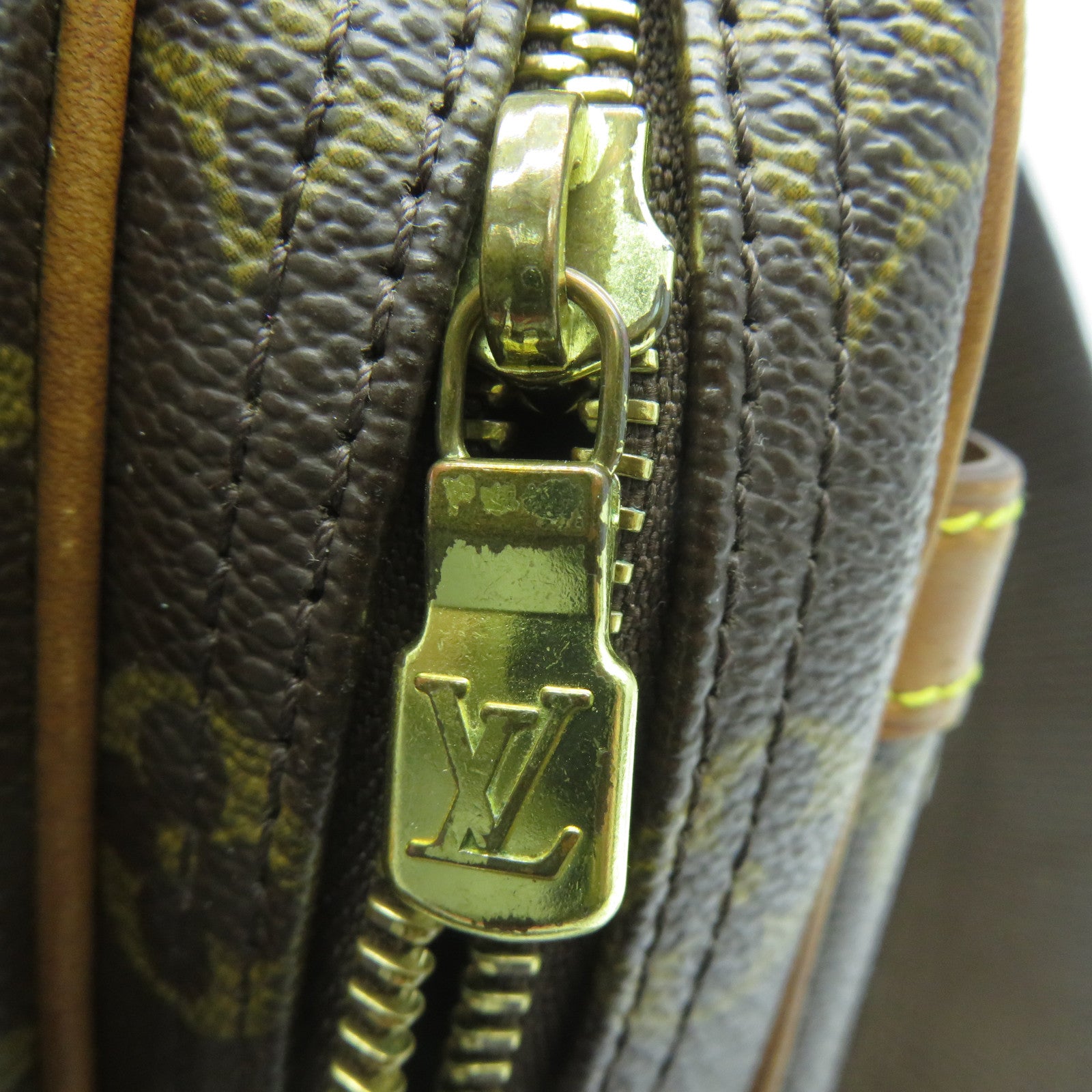 LOUIS VUITTON Monogram Reporter金扣肩背袋啡色
