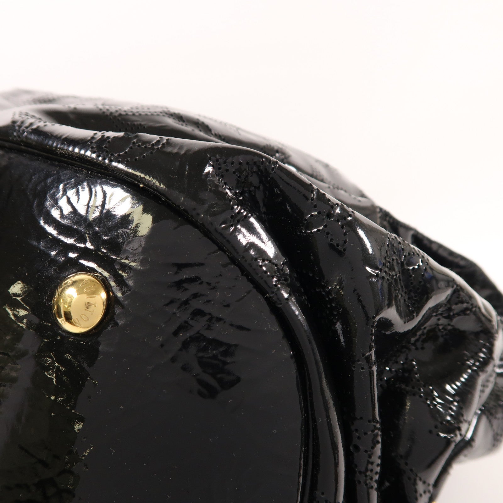 LOUIS VUITTON 漆皮皮革Mahina Surya L金扣肩背袋