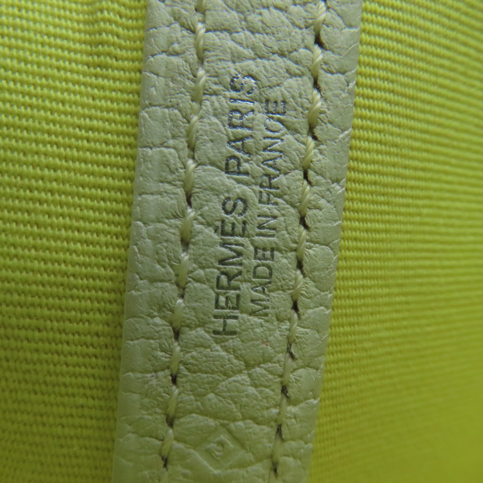 HERMES 帆布Garden Party PM银扣手挽袋白色/小鸡黄嫩黄
