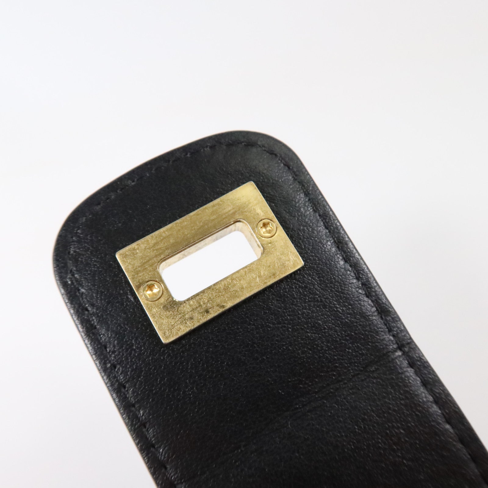 CHANEL 牛皮皮革2.55 Reissue Phone Holder With Chain金扣鏈帶肩背袋