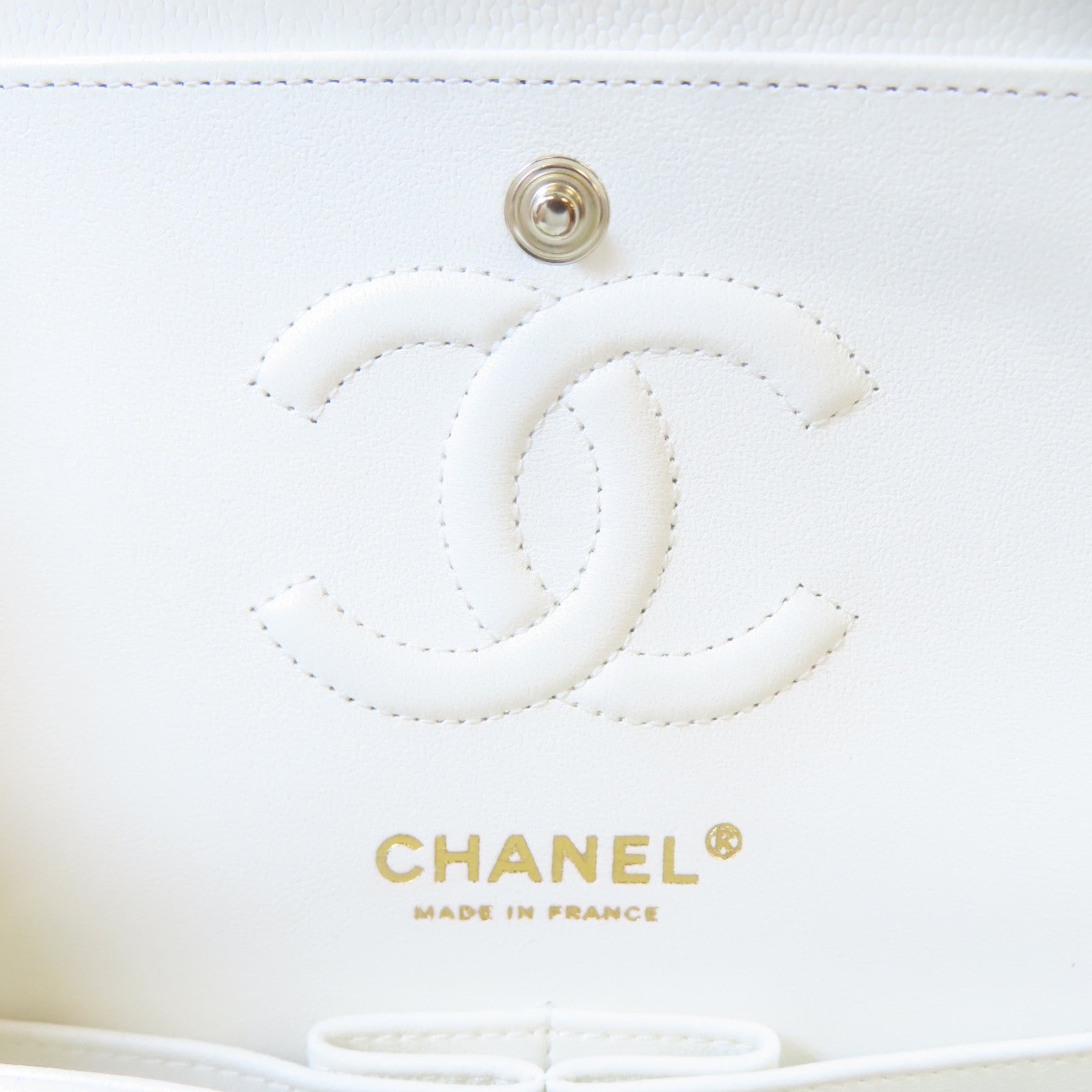 CHANEL 【激減優惠】菱格牛皮皮革Classic 23金扣鏈帶肩背袋白色