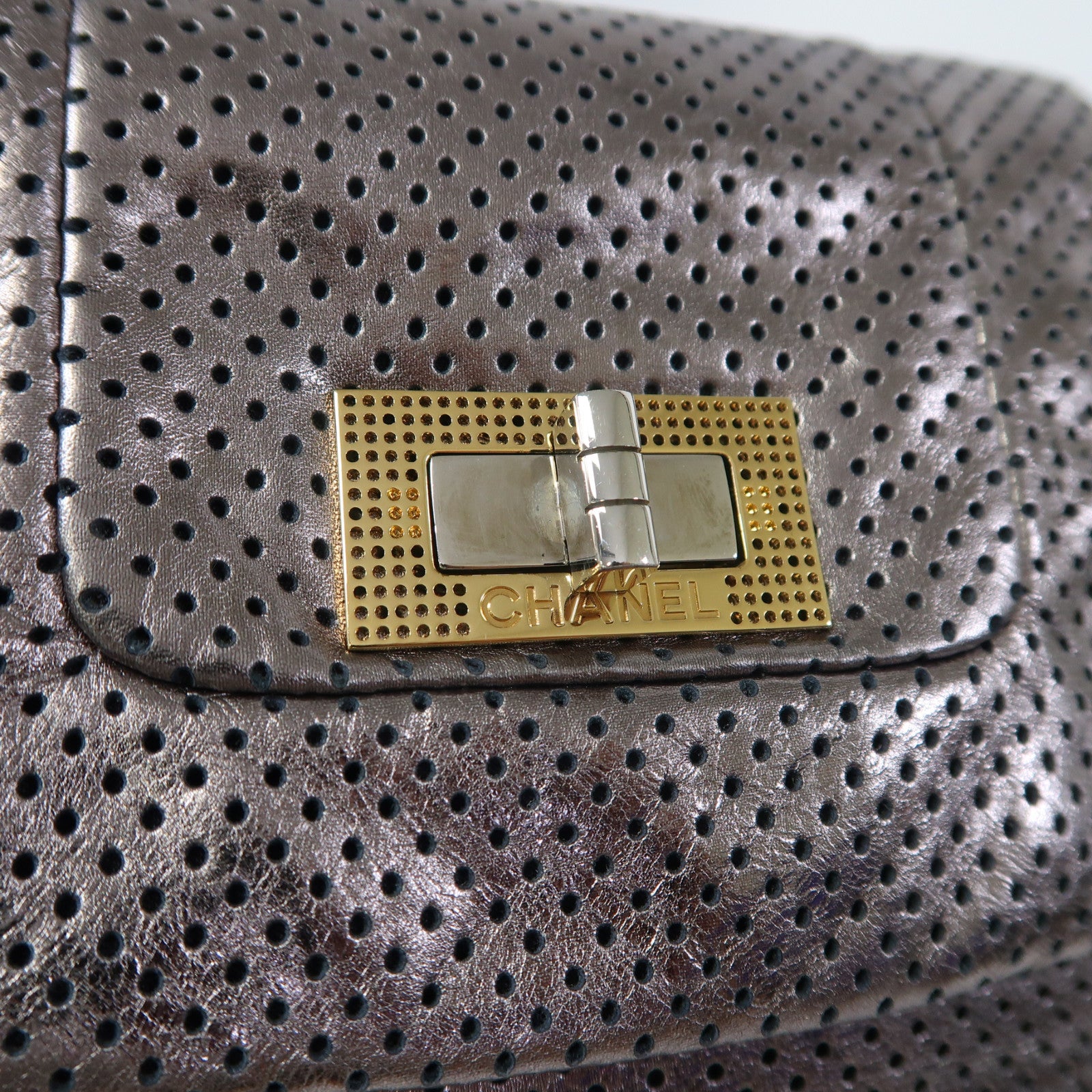 CHANEL 【激減優惠】皮革Reissue Metallic Bag金扣/銀扣鏈帶肩背袋銀色