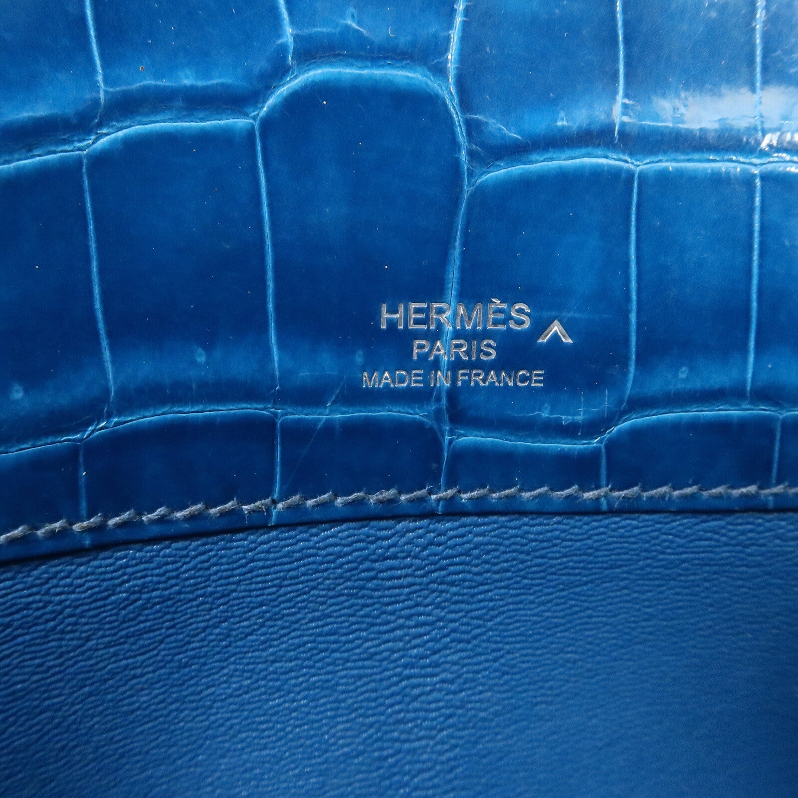 HERMES Porosus Crocodile Kelly Cut手拿包Bleu Izmir