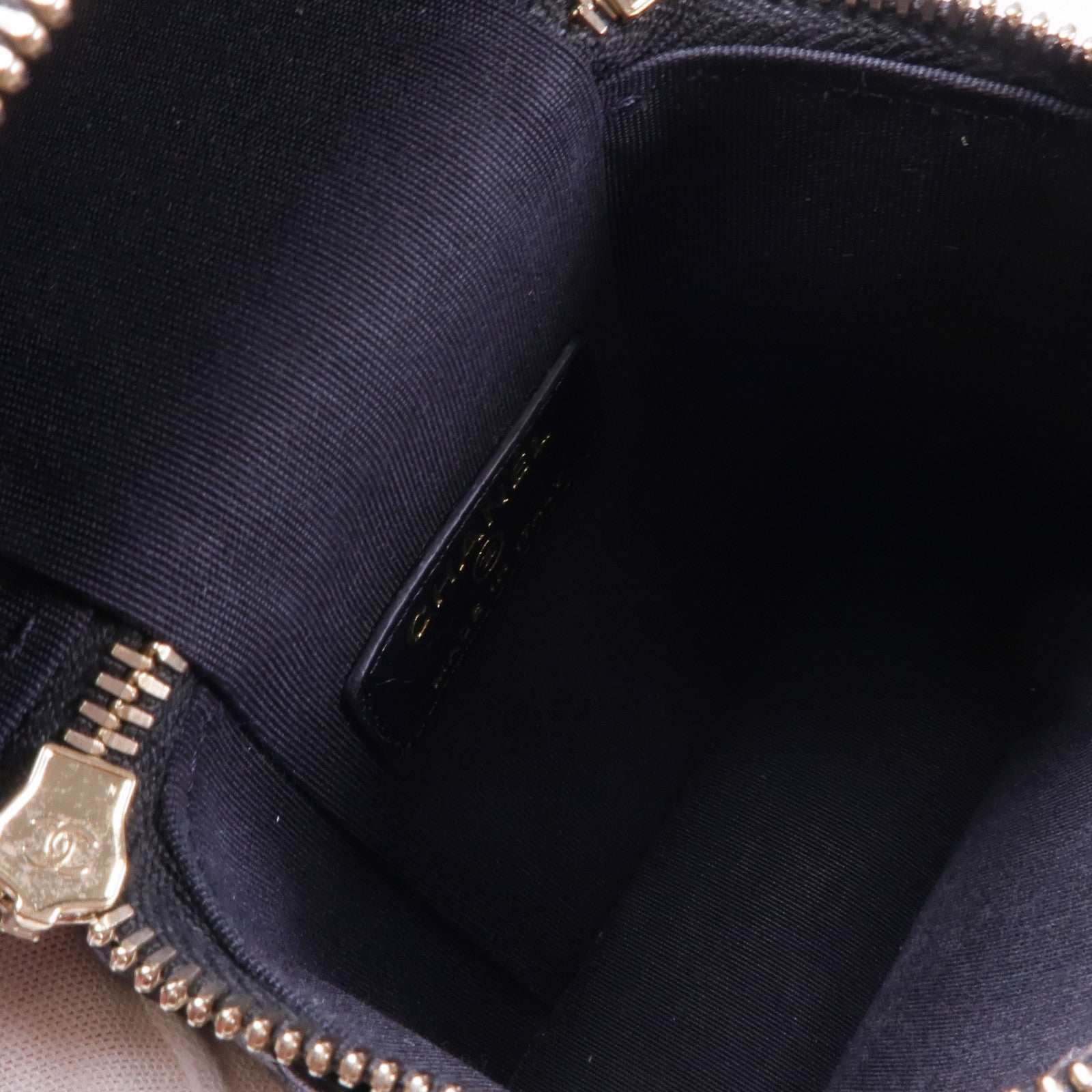 CHANEL 羊皮皮革Chain Shoulder金扣鏈帶肩背袋